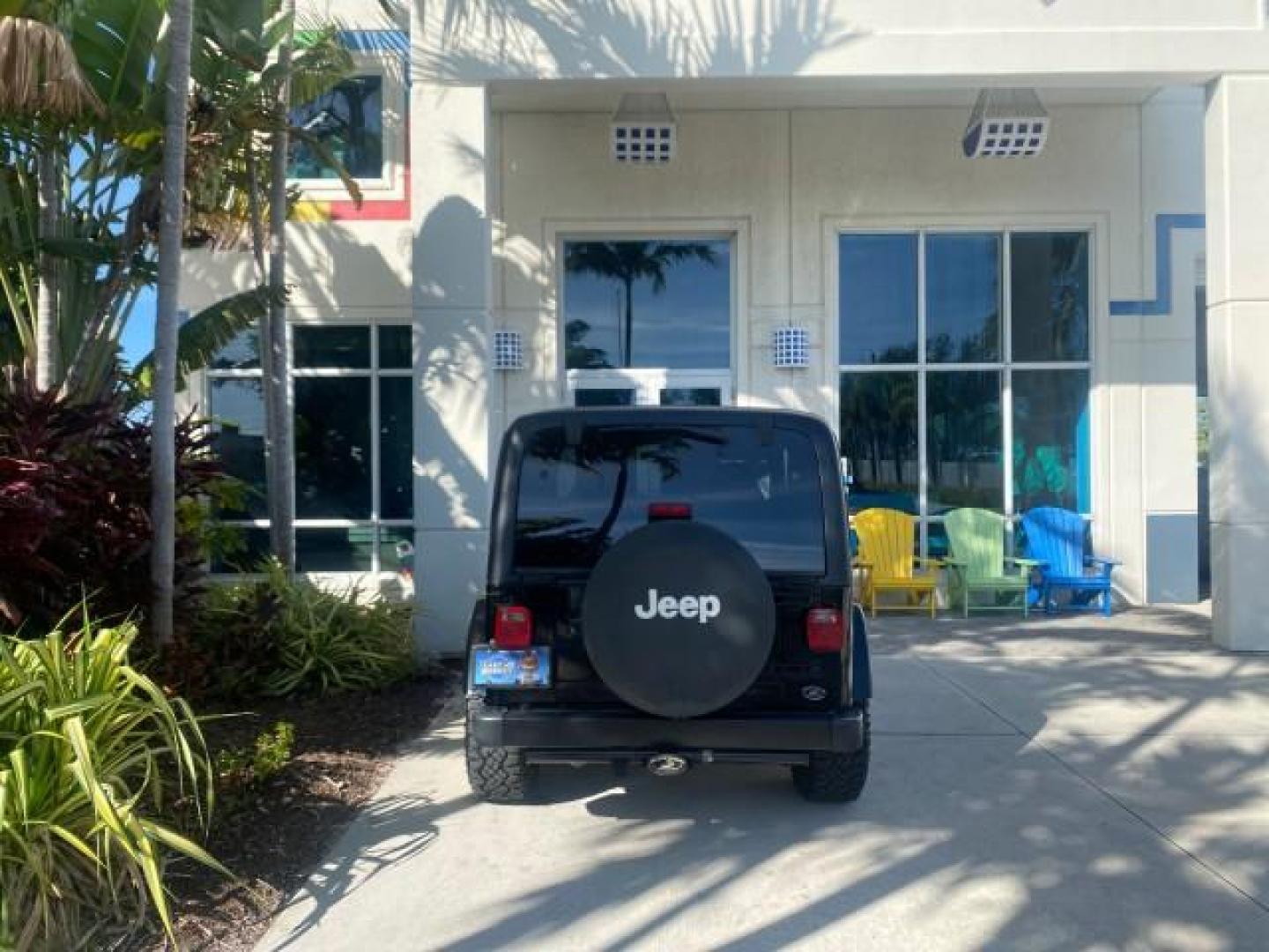 2001 Black /Agate Jeep Wrangler AUTO AC LOW MILES 77,760 HARD TOP (1J4FA49S61P) with an 4.0L SMFI I6 Power Tech Engine engine, Automatic transmission, located at 4701 North Dixie Hwy, Pompano Beach, FL, 33064, (954) 422-2889, 26.240938, -80.123474 - OUR WEBPAGE FLORIDACARS1.COM HAS OVER 100 PHOTOS AND FREE CARFAX LINK 2001 JEEP WRANGLER SPORT REMOVABLE HARD TOP VIN: 1J4FA49S61P364008 1 J 4 F A 4 9 S 6 1 P 3 6 4 0 0 8 UTILITY (BLAZER, JIMMY, SCOUT, ETC.) 4.0L I6 F GASOLINE REAR WHEEL DRIVE W/ 4X4 Features 4WD/AWD Air Conditioning Alloy Wheels AM - Photo#96