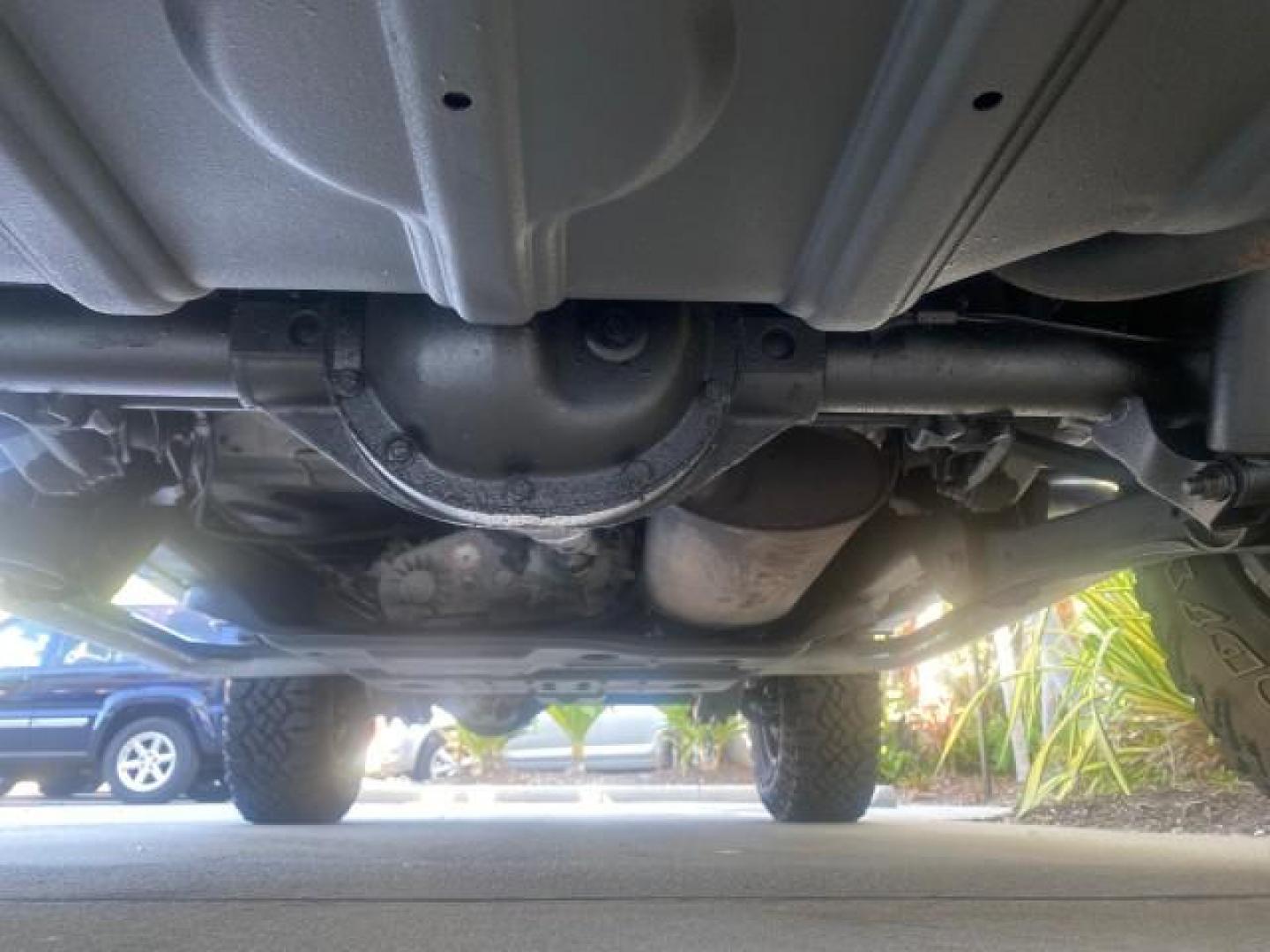 2001 Black /Agate Jeep Wrangler AUTO AC LOW MILES 77,760 HARD TOP (1J4FA49S61P) with an 4.0L SMFI I6 Power Tech Engine engine, Automatic transmission, located at 4701 North Dixie Hwy, Pompano Beach, FL, 33064, (954) 422-2889, 26.240938, -80.123474 - OUR WEBPAGE FLORIDACARS1.COM HAS OVER 100 PHOTOS AND FREE CARFAX LINK 2001 JEEP WRANGLER SPORT REMOVABLE HARD TOP VIN: 1J4FA49S61P364008 1 J 4 F A 4 9 S 6 1 P 3 6 4 0 0 8 UTILITY (BLAZER, JIMMY, SCOUT, ETC.) 4.0L I6 F GASOLINE REAR WHEEL DRIVE W/ 4X4 Features 4WD/AWD Air Conditioning Alloy Wheels AM - Photo#22