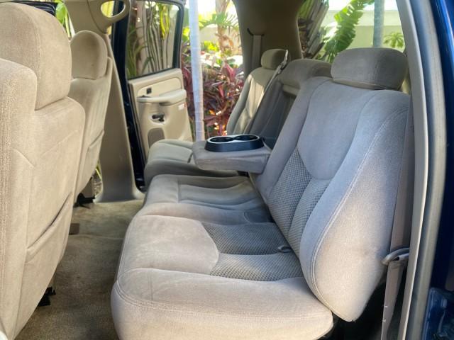 2003 Indigo Blue Metallic /Tan/Neutral Chevrolet Suburban LT 1 OWNER NO ACCIDENTS (1GNEC16Z13R) with an 5.3L Vortec 5300 V8 SFI Bi-Fuel Engine engine, Automatic transmission, located at 4701 North Dixie Hwy, Pompano Beach, FL, 33064, (954) 422-2889, 26.240938, -80.123474 - OUR WEBPAGE FLORIDACARS1.COM HAS OVER 100 PHOTOS AND FREE CARFAX LINK 2003 CHEVROLET SUBURBAN 1500 LS VIN: 1GNEC16Z13R307421 1 G N E C 1 6 Z 1 3 R 3 0 7 4 2 1 4 DOOR WAGON/SPORT UTILITY 5.3L V8 F FLEX FUEL 18 MPG REAR WHEEL DRIVE Features ABS Brakes Air Conditioning Alloy Wheels AM/FM Stereo Automat - Photo#14