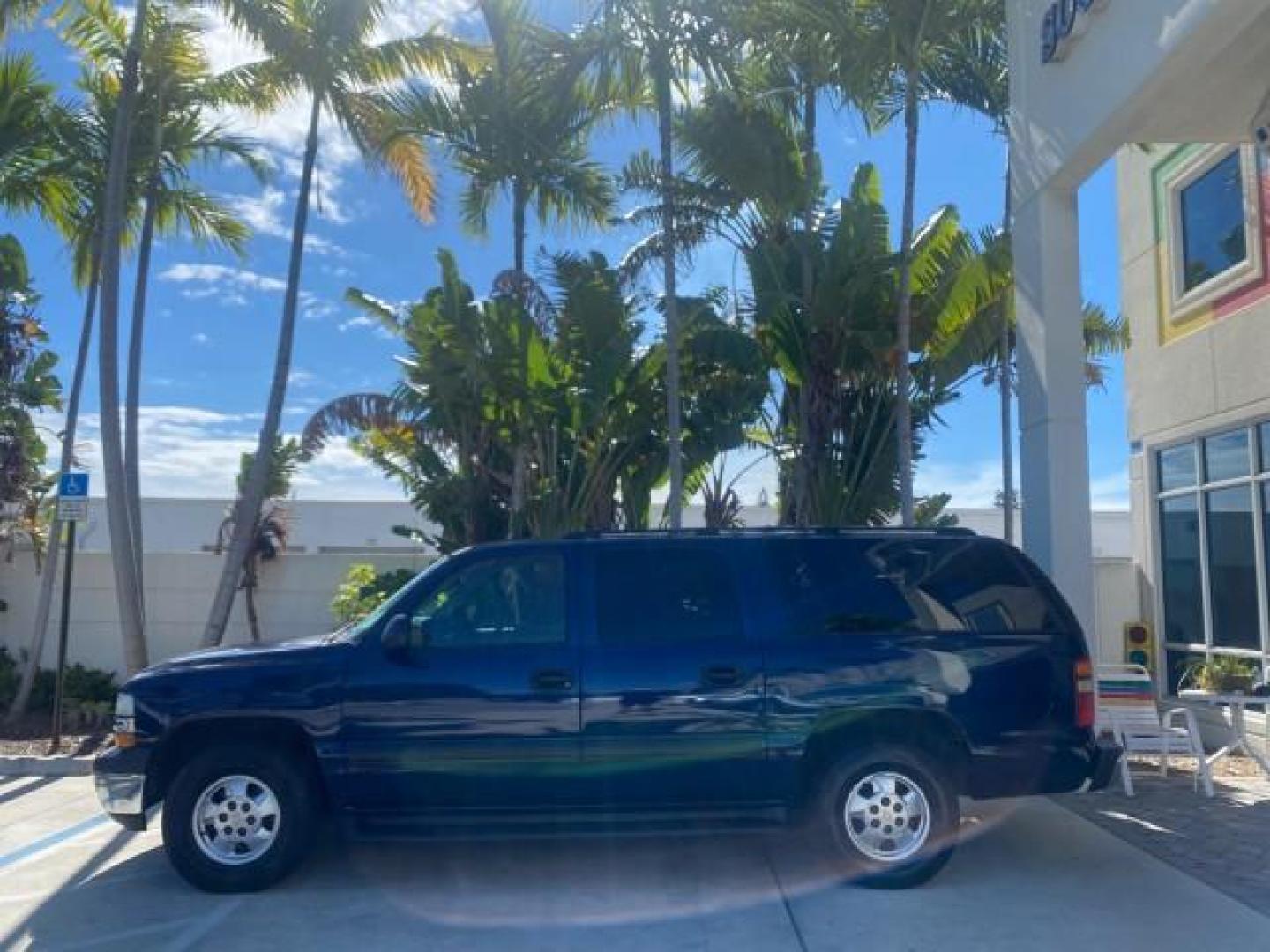 2003 Indigo Blue Metallic /Tan/Neutral Chevrolet Suburban LT 1 OWNER NO ACCIDENTS (1GNEC16Z13R) with an 5.3L Vortec 5300 V8 SFI Bi-Fuel Engine engine, Automatic transmission, located at 4701 North Dixie Hwy, Pompano Beach, FL, 33064, (954) 422-2889, 26.240938, -80.123474 - OUR WEBPAGE FLORIDACARS1.COM HAS OVER 100 PHOTOS AND FREE CARFAX LINK 2003 CHEVROLET SUBURBAN 1500 LS VIN: 1GNEC16Z13R307421 1 G N E C 1 6 Z 1 3 R 3 0 7 4 2 1 4 DOOR WAGON/SPORT UTILITY 5.3L V8 F FLEX FUEL 18 MPG REAR WHEEL DRIVE Features ABS Brakes Air Conditioning Alloy Wheels AM/FM Stereo Automat - Photo#31