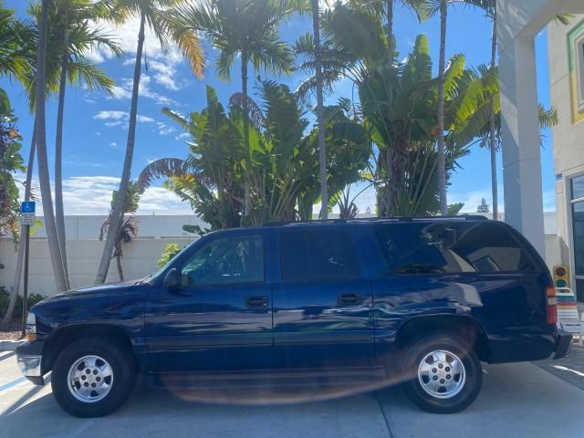 2003 Indigo Blue Metallic /Tan/Neutral Chevrolet Suburban LT 1 OWNER NO ACCIDENTS (1GNEC16Z13R) with an 5.3L Vortec 5300 V8 SFI Bi-Fuel Engine engine, Automatic transmission, located at 4701 North Dixie Hwy, Pompano Beach, FL, 33064, (954) 422-2889, 26.240938, -80.123474 - OUR WEBPAGE FLORIDACARS1.COM HAS OVER 100 PHOTOS AND FREE CARFAX LINK 2003 CHEVROLET SUBURBAN 1500 LS VIN: 1GNEC16Z13R307421 1 G N E C 1 6 Z 1 3 R 3 0 7 4 2 1 4 DOOR WAGON/SPORT UTILITY 5.3L V8 F FLEX FUEL 18 MPG REAR WHEEL DRIVE Features ABS Brakes Air Conditioning Alloy Wheels AM/FM Stereo Automat - Photo#32
