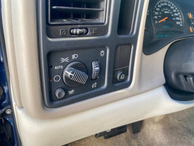 2003 Indigo Blue Metallic /Tan/Neutral Chevrolet Suburban LT 1 OWNER NO ACCIDENTS (1GNEC16Z13R) with an 5.3L Vortec 5300 V8 SFI Bi-Fuel Engine engine, Automatic transmission, located at 4701 North Dixie Hwy, Pompano Beach, FL, 33064, (954) 422-2889, 26.240938, -80.123474 - OUR WEBPAGE FLORIDACARS1.COM HAS OVER 100 PHOTOS AND FREE CARFAX LINK 2003 CHEVROLET SUBURBAN 1500 LS VIN: 1GNEC16Z13R307421 1 G N E C 1 6 Z 1 3 R 3 0 7 4 2 1 4 DOOR WAGON/SPORT UTILITY 5.3L V8 F FLEX FUEL 18 MPG REAR WHEEL DRIVE Features ABS Brakes Air Conditioning Alloy Wheels AM/FM Stereo Automat - Photo#52