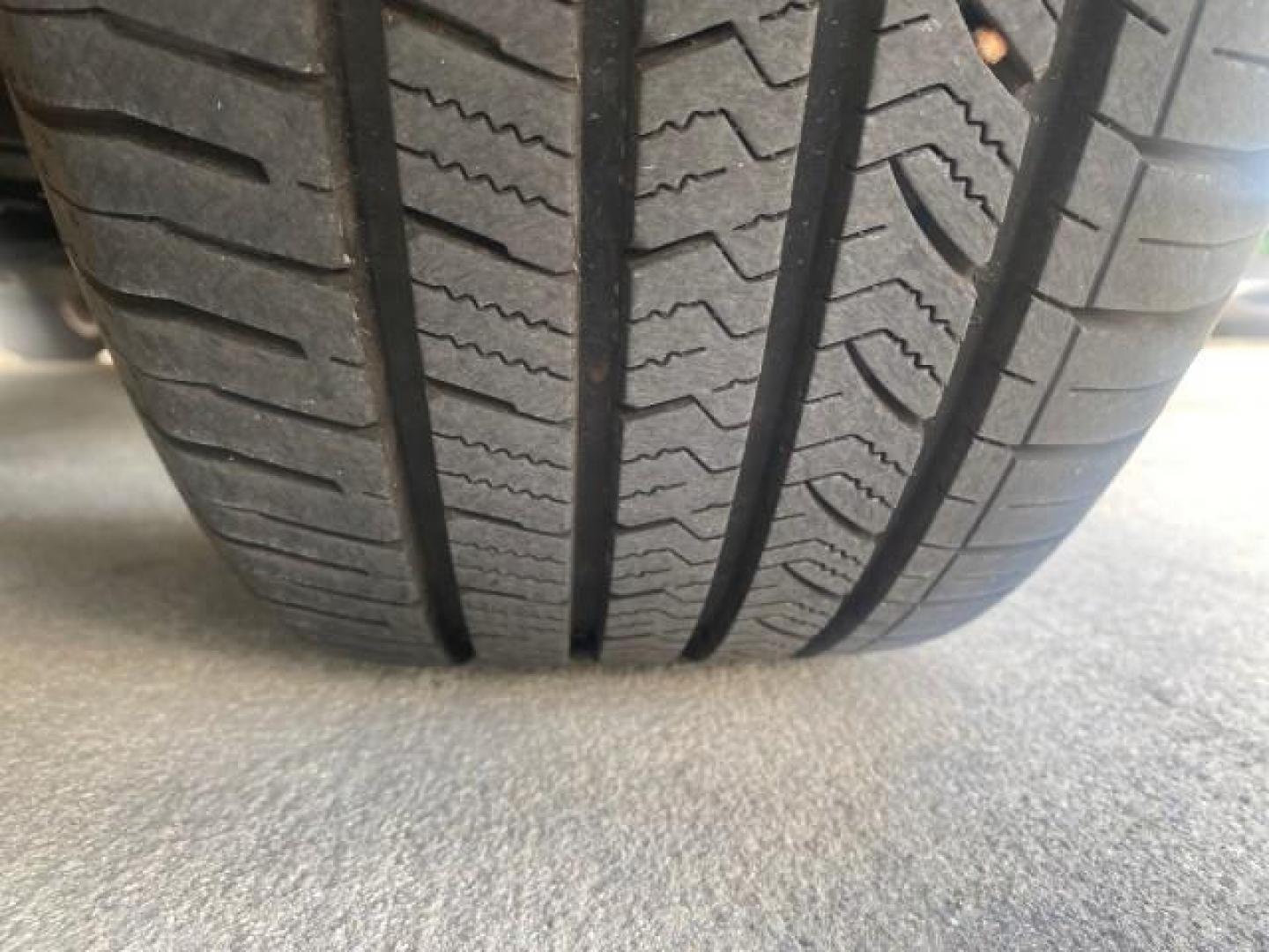 2007 Blizzard Pearl /Ivory Toyota Camry Solara SLE LOW MILES 67,647 (4T1FA38P37U) with an 3.3L DOHC SMPI VVT-i 24-Valve V6 Engine engine, Automatic transmission, located at 4701 North Dixie Hwy, Pompano Beach, FL, 33064, (954) 422-2889, 26.240938, -80.123474 - OUR WEBPAGE FLORIDACARS1.COM HAS OVER 100 PHOTOS AND FREE CARFAX LINK 2007 TOYOTA CAMRY SOLARA SLE V6 VIN: 4T1FA38P37U115572 4 T 1 F A 3 8 P 3 7 U 1 1 5 5 7 2 CONVERTIBLE 3.3L V6 F DOHC 24V GASOLINE 29 MPG FRONT WHEEL DRIVE Features ABS Brakes Air Conditioning Alloy Wheels AM/FM Stereo Automatic Tra - Photo#20