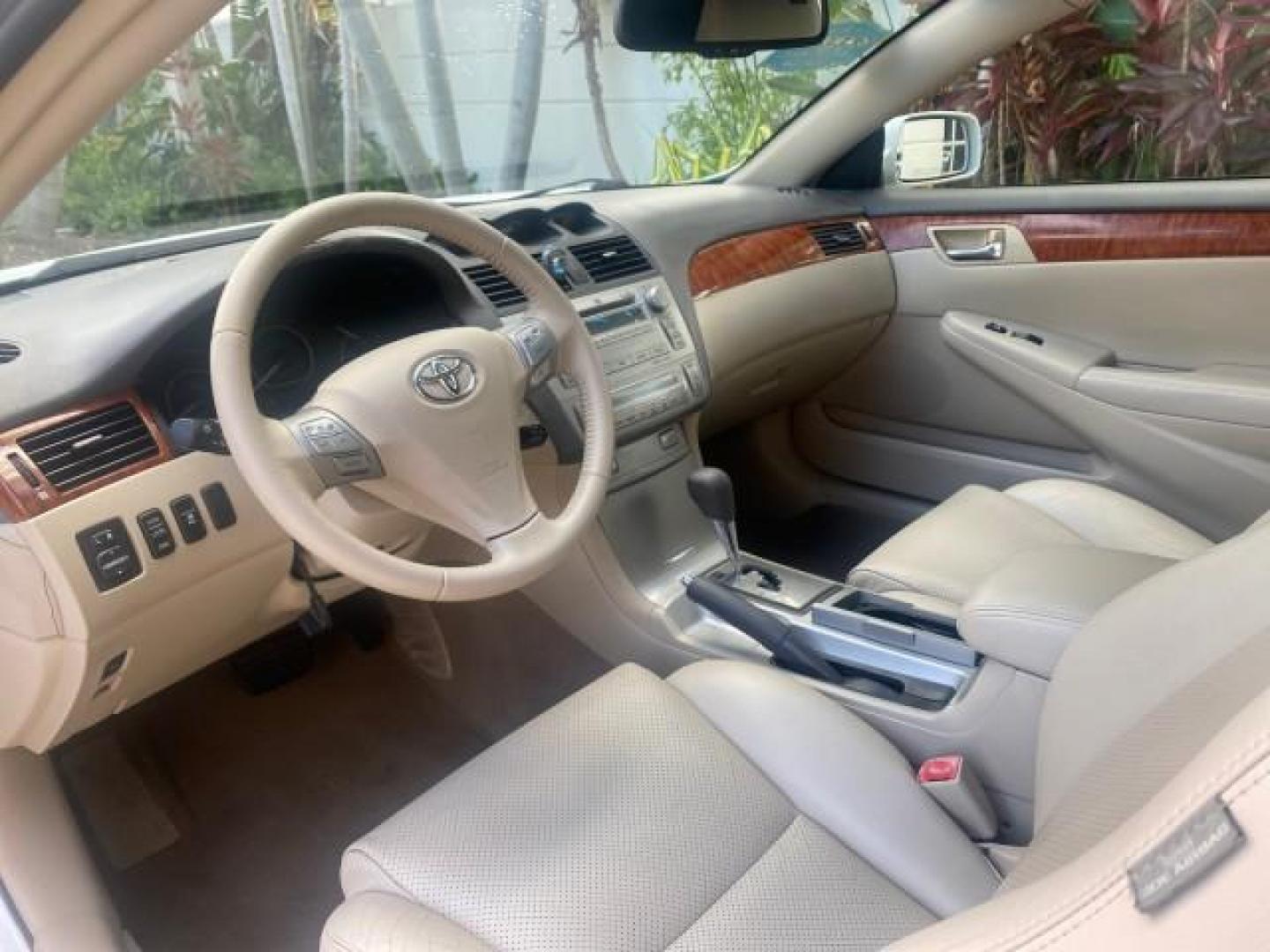 2007 Blizzard Pearl /Ivory Toyota Camry Solara SLE LOW MILES 67,647 (4T1FA38P37U) with an 3.3L DOHC SMPI VVT-i 24-Valve V6 Engine engine, Automatic transmission, located at 4701 North Dixie Hwy, Pompano Beach, FL, 33064, (954) 422-2889, 26.240938, -80.123474 - OUR WEBPAGE FLORIDACARS1.COM HAS OVER 100 PHOTOS AND FREE CARFAX LINK 2007 TOYOTA CAMRY SOLARA SLE V6 VIN: 4T1FA38P37U115572 4 T 1 F A 3 8 P 3 7 U 1 1 5 5 7 2 CONVERTIBLE 3.3L V6 F DOHC 24V GASOLINE 29 MPG FRONT WHEEL DRIVE Features ABS Brakes Air Conditioning Alloy Wheels AM/FM Stereo Automatic Tra - Photo#65