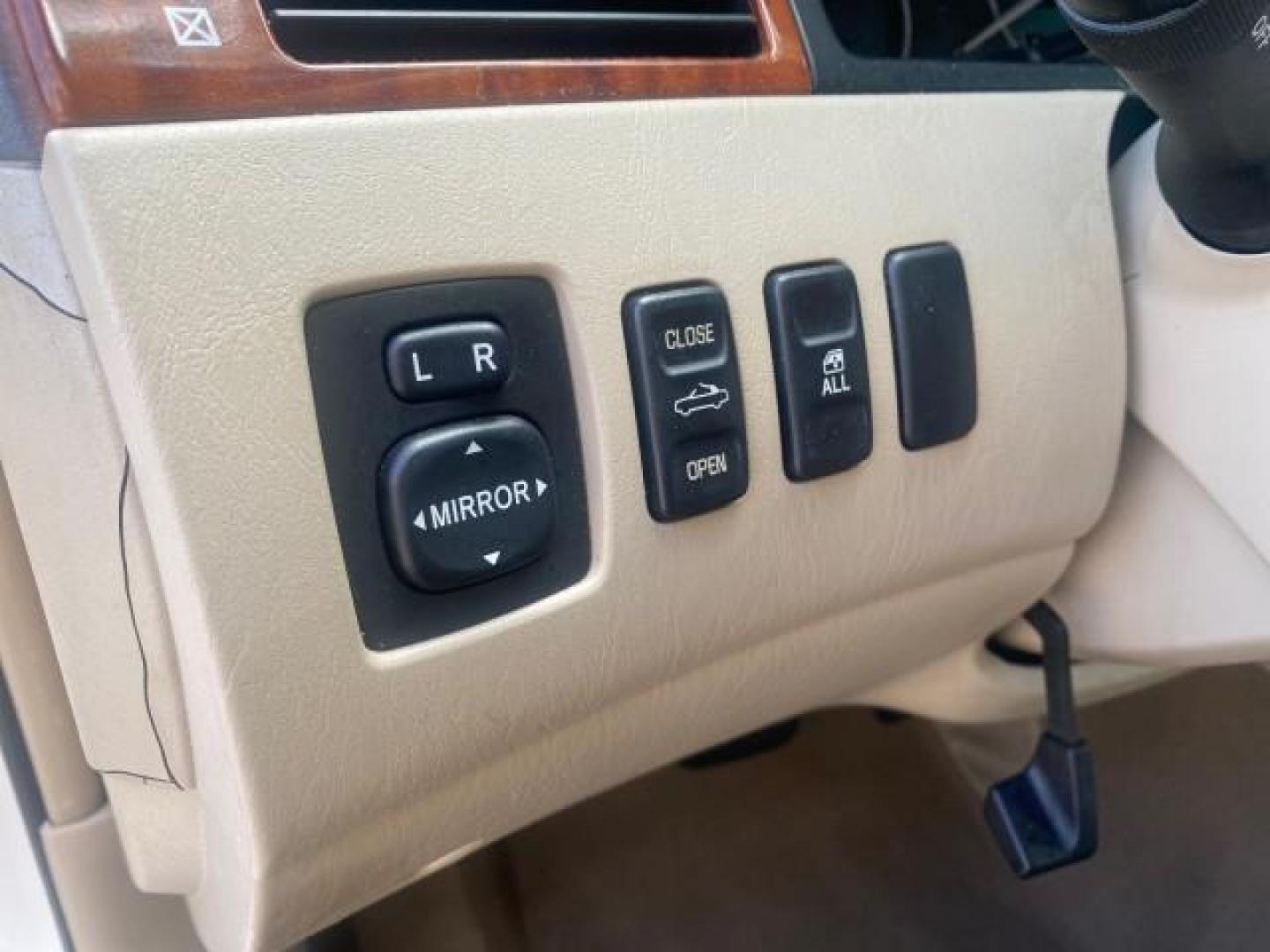 2007 Blizzard Pearl /Ivory Toyota Camry Solara SLE LOW MILES 67,647 (4T1FA38P37U) with an 3.3L DOHC SMPI VVT-i 24-Valve V6 Engine engine, Automatic transmission, located at 4701 North Dixie Hwy, Pompano Beach, FL, 33064, (954) 422-2889, 26.240938, -80.123474 - OUR WEBPAGE FLORIDACARS1.COM HAS OVER 100 PHOTOS AND FREE CARFAX LINK 2007 TOYOTA CAMRY SOLARA SLE V6 VIN: 4T1FA38P37U115572 4 T 1 F A 3 8 P 3 7 U 1 1 5 5 7 2 CONVERTIBLE 3.3L V6 F DOHC 24V GASOLINE 29 MPG FRONT WHEEL DRIVE Features ABS Brakes Air Conditioning Alloy Wheels AM/FM Stereo Automatic Tra - Photo#72