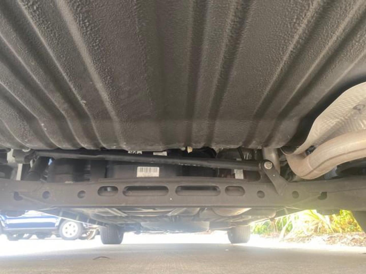 2010 White Gold /Medium pebble beige/cream Chrysler Town and Country Touring LOW MILES 33,692 1 OWNER (2A4RR5D1XAR) with an 3.8L OHV SMPI V6 Engine engine, Automatic transmission, located at 4701 North Dixie Hwy, Pompano Beach, FL, 33064, (954) 422-2889, 26.240938, -80.123474 - OUR WEBPAGE FLORIDACARS1.COM HAS OVER 100 PHOTOS AND FREE CARFAX LINK 2010 CHRYSLER TOWN AND COUNTRY TOURING VIN: 2A4RR5D1XAR392905 2 A 4 R R 5 D 1 X A R 3 9 2 9 0 5 VAN 3.8L V6 F OHV 12V GASOLINE 23 MPG FRONT WHEEL DRIVE Features ABS Brakes Air Conditioning Alloy Wheels AM/FM Stereo Automatic Trans - Photo#22