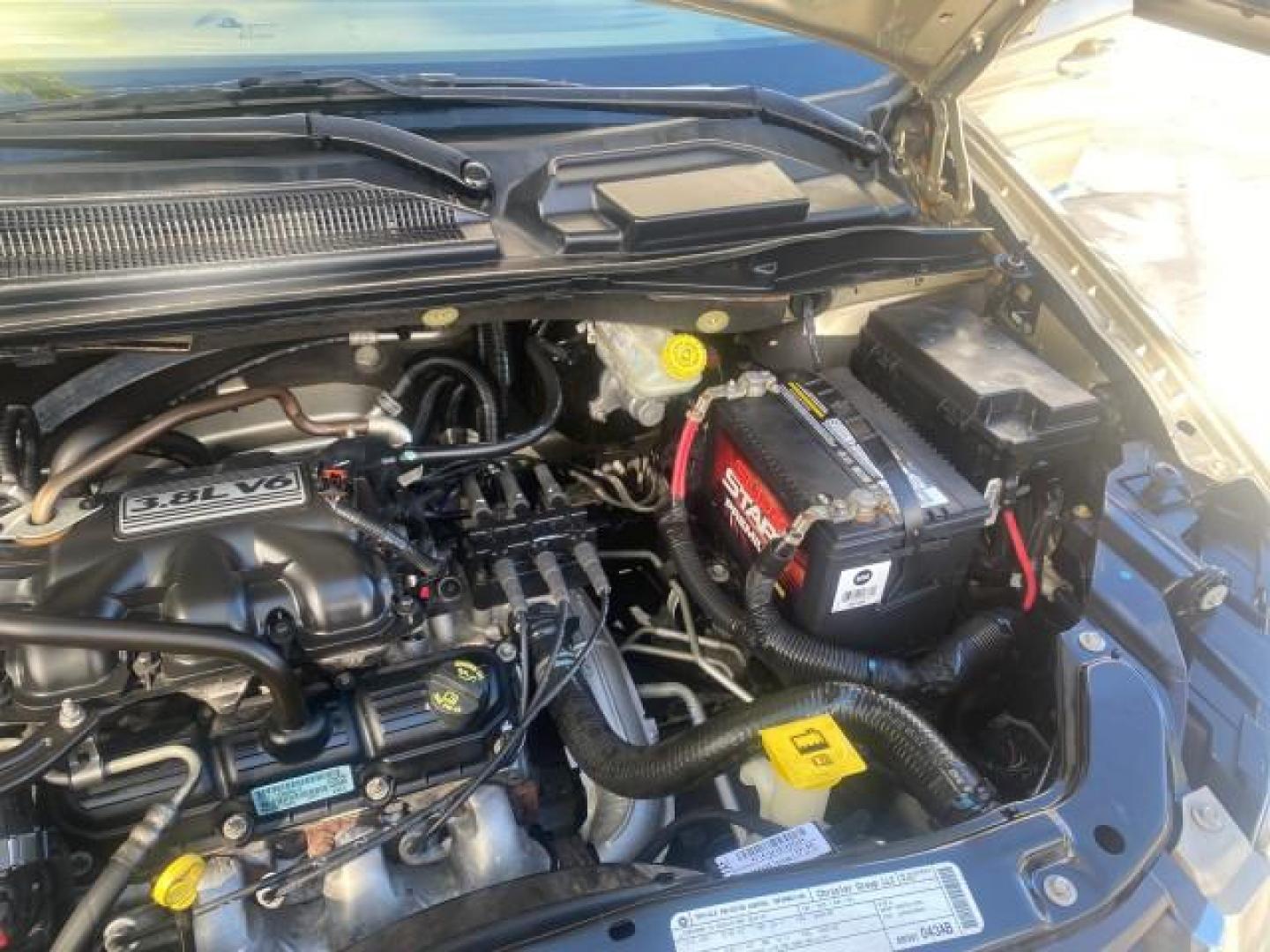 2010 White Gold /Medium pebble beige/cream Chrysler Town and Country Touring LOW MILES 33,692 1 OWNER (2A4RR5D1XAR) with an 3.8L OHV SMPI V6 Engine engine, Automatic transmission, located at 4701 North Dixie Hwy, Pompano Beach, FL, 33064, (954) 422-2889, 26.240938, -80.123474 - OUR WEBPAGE FLORIDACARS1.COM HAS OVER 100 PHOTOS AND FREE CARFAX LINK 2010 CHRYSLER TOWN AND COUNTRY TOURING VIN: 2A4RR5D1XAR392905 2 A 4 R R 5 D 1 X A R 3 9 2 9 0 5 VAN 3.8L V6 F OHV 12V GASOLINE 23 MPG FRONT WHEEL DRIVE Features ABS Brakes Air Conditioning Alloy Wheels AM/FM Stereo Automatic Trans - Photo#26