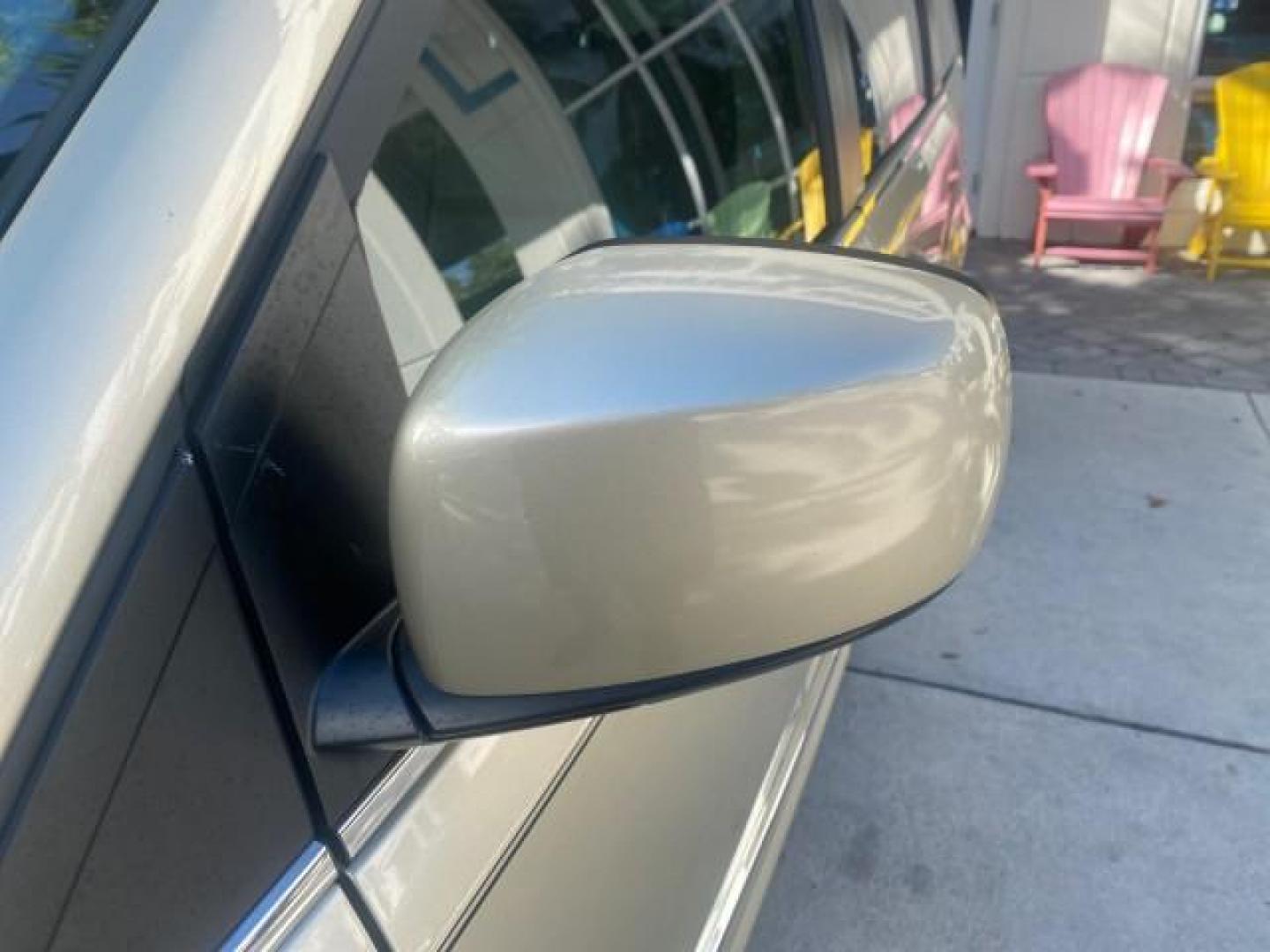 2010 White Gold /Medium pebble beige/cream Chrysler Town and Country Touring LOW MILES 33,692 1 OWNER (2A4RR5D1XAR) with an 3.8L OHV SMPI V6 Engine engine, Automatic transmission, located at 4701 North Dixie Hwy, Pompano Beach, FL, 33064, (954) 422-2889, 26.240938, -80.123474 - OUR WEBPAGE FLORIDACARS1.COM HAS OVER 100 PHOTOS AND FREE CARFAX LINK 2010 CHRYSLER TOWN AND COUNTRY TOURING VIN: 2A4RR5D1XAR392905 2 A 4 R R 5 D 1 X A R 3 9 2 9 0 5 VAN 3.8L V6 F OHV 12V GASOLINE 23 MPG FRONT WHEEL DRIVE Features ABS Brakes Air Conditioning Alloy Wheels AM/FM Stereo Automatic Trans - Photo#40