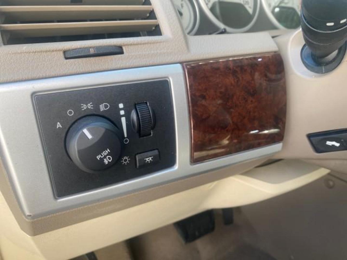 2010 White Gold /Medium pebble beige/cream Chrysler Town and Country Touring LOW MILES 33,692 1 OWNER (2A4RR5D1XAR) with an 3.8L OHV SMPI V6 Engine engine, Automatic transmission, located at 4701 North Dixie Hwy, Pompano Beach, FL, 33064, (954) 422-2889, 26.240938, -80.123474 - OUR WEBPAGE FLORIDACARS1.COM HAS OVER 100 PHOTOS AND FREE CARFAX LINK 2010 CHRYSLER TOWN AND COUNTRY TOURING VIN: 2A4RR5D1XAR392905 2 A 4 R R 5 D 1 X A R 3 9 2 9 0 5 VAN 3.8L V6 F OHV 12V GASOLINE 23 MPG FRONT WHEEL DRIVE Features ABS Brakes Air Conditioning Alloy Wheels AM/FM Stereo Automatic Trans - Photo#51