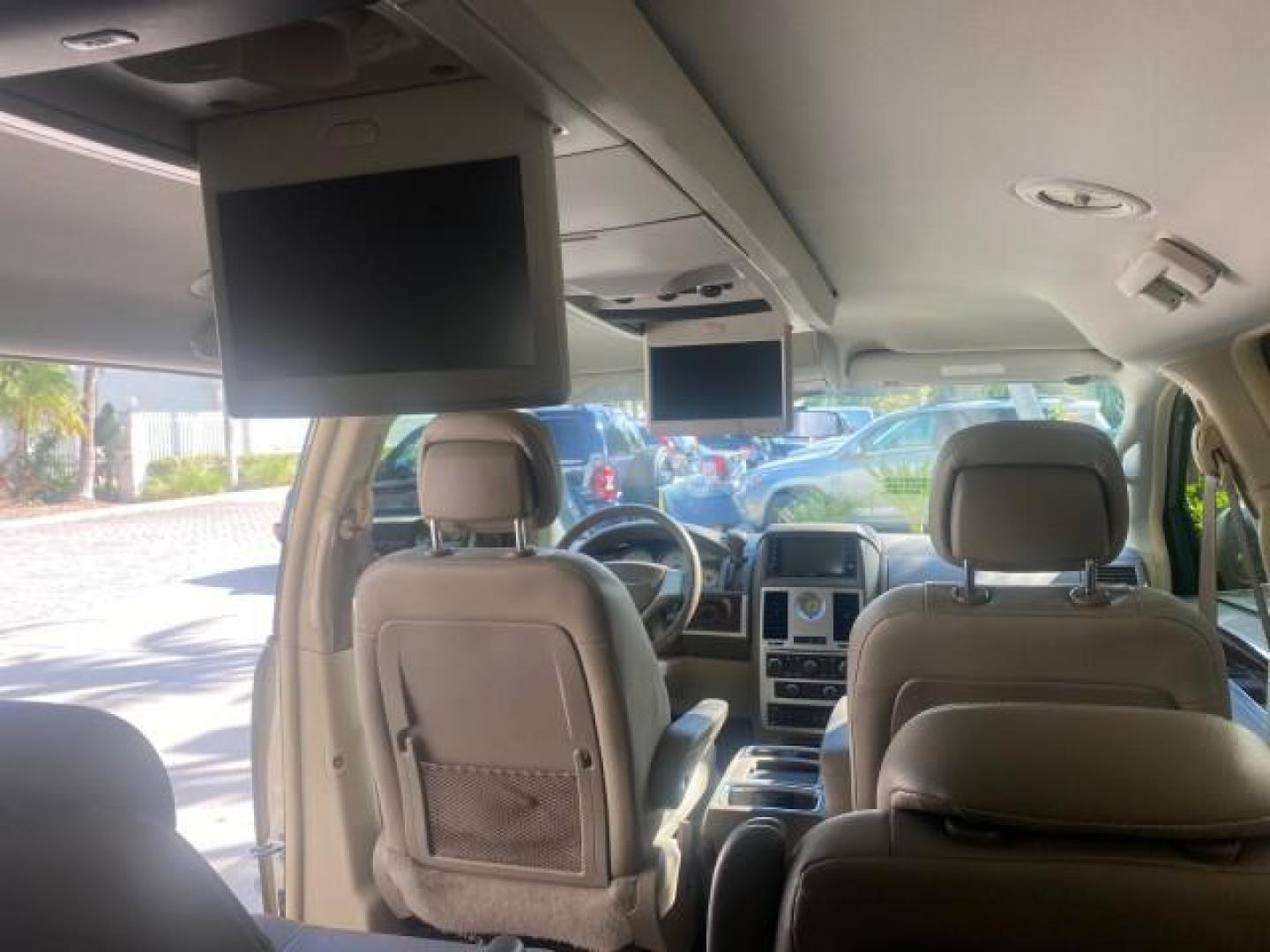 2010 White Gold /Medium pebble beige/cream Chrysler Town and Country Touring LOW MILES 33,692 1 OWNER (2A4RR5D1XAR) with an 3.8L OHV SMPI V6 Engine engine, Automatic transmission, located at 4701 North Dixie Hwy, Pompano Beach, FL, 33064, (954) 422-2889, 26.240938, -80.123474 - OUR WEBPAGE FLORIDACARS1.COM HAS OVER 100 PHOTOS AND FREE CARFAX LINK 2010 CHRYSLER TOWN AND COUNTRY TOURING VIN: 2A4RR5D1XAR392905 2 A 4 R R 5 D 1 X A R 3 9 2 9 0 5 VAN 3.8L V6 F OHV 12V GASOLINE 23 MPG FRONT WHEEL DRIVE Features ABS Brakes Air Conditioning Alloy Wheels AM/FM Stereo Automatic Trans - Photo#80