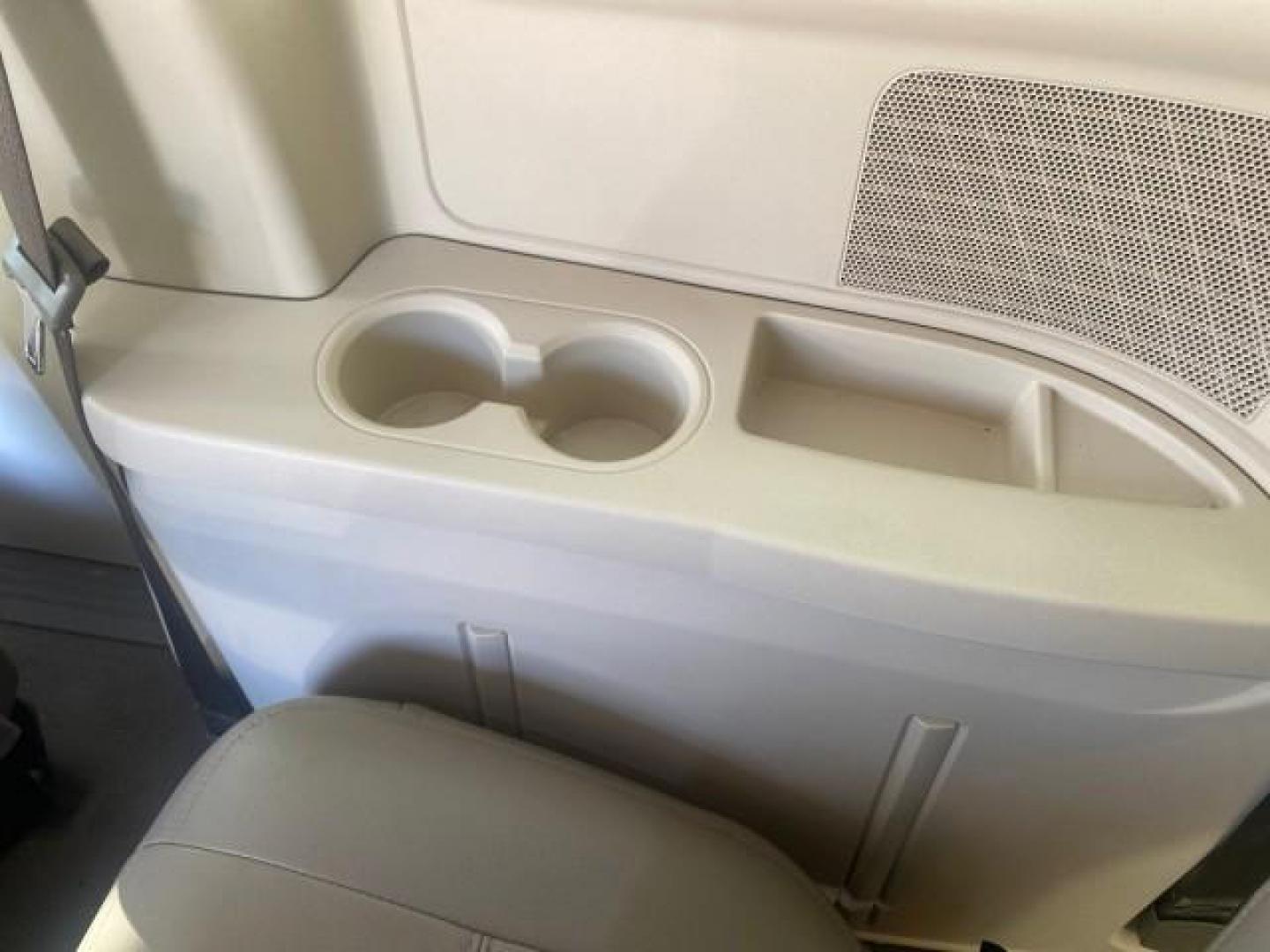 2010 White Gold /Medium pebble beige/cream Chrysler Town and Country Touring LOW MILES 33,692 1 OWNER (2A4RR5D1XAR) with an 3.8L OHV SMPI V6 Engine engine, Automatic transmission, located at 4701 North Dixie Hwy, Pompano Beach, FL, 33064, (954) 422-2889, 26.240938, -80.123474 - OUR WEBPAGE FLORIDACARS1.COM HAS OVER 100 PHOTOS AND FREE CARFAX LINK 2010 CHRYSLER TOWN AND COUNTRY TOURING VIN: 2A4RR5D1XAR392905 2 A 4 R R 5 D 1 X A R 3 9 2 9 0 5 VAN 3.8L V6 F OHV 12V GASOLINE 23 MPG FRONT WHEEL DRIVE Features ABS Brakes Air Conditioning Alloy Wheels AM/FM Stereo Automatic Trans - Photo#82