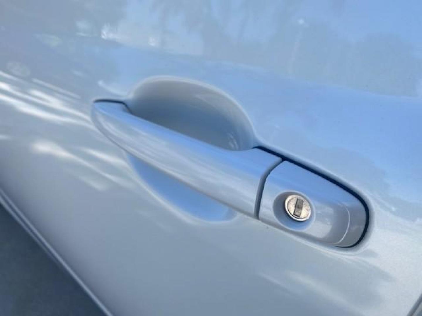 2011 Blizzard Pearl /Light Gray Toyota Avalon LOW MILES 75,626 40 SERVICES (4T1BK3DB4BU) with an 3.5L DOHC EFI 24-Valve V6 Engine engine, Automatic transmission, located at 4701 North Dixie Hwy, Pompano Beach, FL, 33064, (954) 422-2889, 26.240938, -80.123474 - OUR WEBPAGE FLORIDACARS1.COM HAS OVER 100 PHOTOS AND FREE CARFAX LINK 2011 TOYOTA AVALON LIMITED VIN: 4T1BK3DB4BU383335 4 T 1 B K 3 D B 4 B U 3 8 3 3 3 5 SEDAN 4 DR 3.5L V6 F DOHC 24V GASOLINE 29 MPG FRONT WHEEL DRIVE Features ABS Brakes Air Conditioning Alloy Wheels AM/FM Stereo Automatic Transmiss - Photo#39