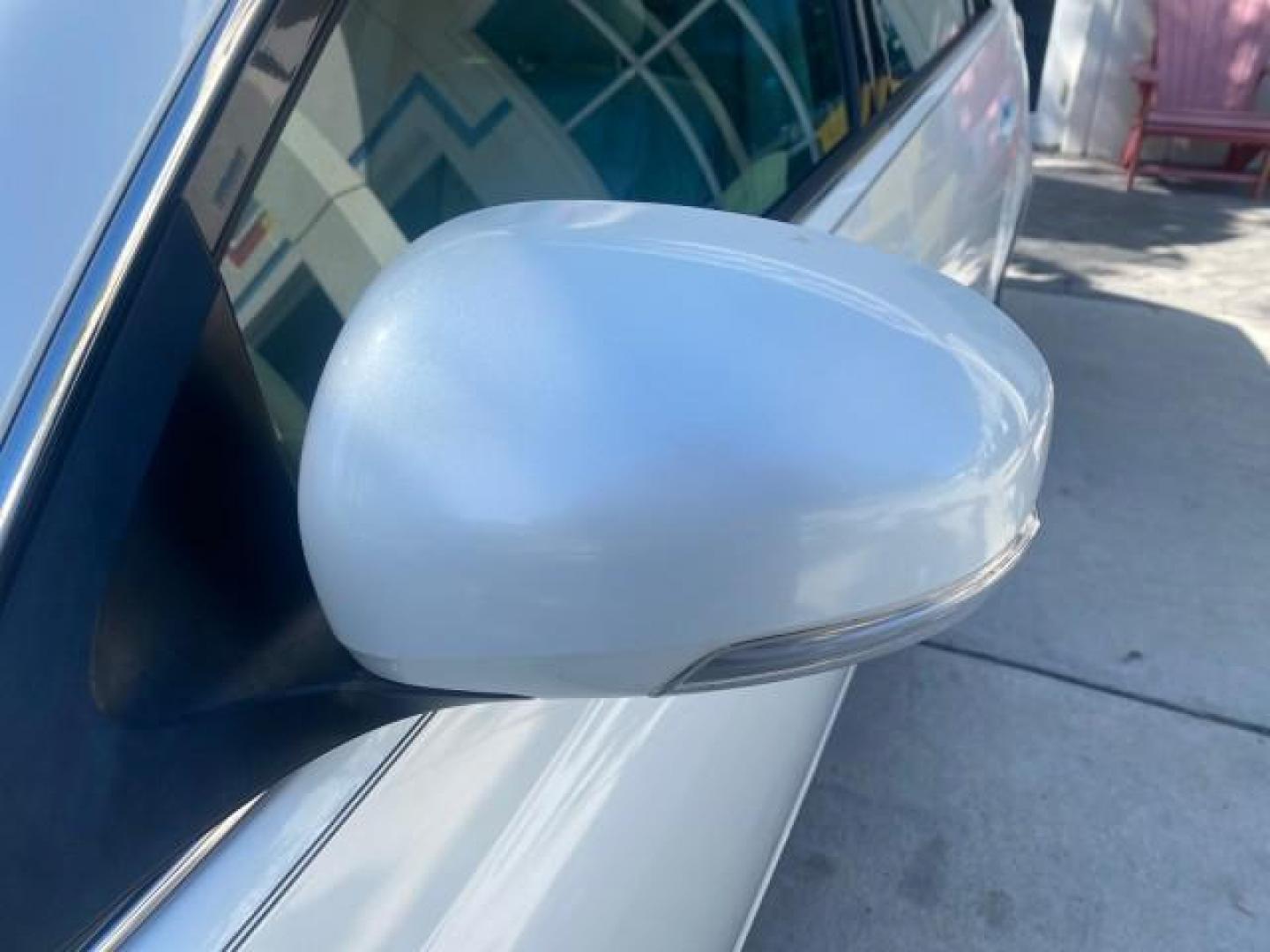 2011 Blizzard Pearl /Light Gray Toyota Avalon LOW MILES 75,626 40 SERVICES (4T1BK3DB4BU) with an 3.5L DOHC EFI 24-Valve V6 Engine engine, Automatic transmission, located at 4701 North Dixie Hwy, Pompano Beach, FL, 33064, (954) 422-2889, 26.240938, -80.123474 - OUR WEBPAGE FLORIDACARS1.COM HAS OVER 100 PHOTOS AND FREE CARFAX LINK 2011 TOYOTA AVALON LIMITED VIN: 4T1BK3DB4BU383335 4 T 1 B K 3 D B 4 B U 3 8 3 3 3 5 SEDAN 4 DR 3.5L V6 F DOHC 24V GASOLINE 29 MPG FRONT WHEEL DRIVE Features ABS Brakes Air Conditioning Alloy Wheels AM/FM Stereo Automatic Transmiss - Photo#41