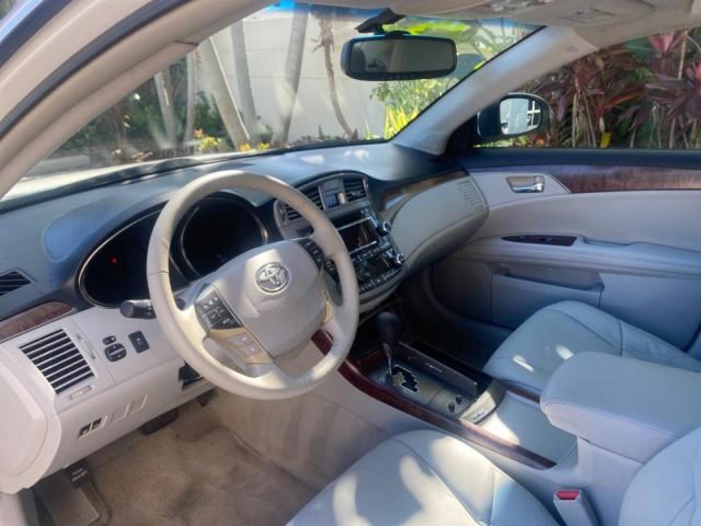 2011 Blizzard Pearl /Light Gray Toyota Avalon LOW MILES 75,626 40 SERVICES (4T1BK3DB4BU) with an 3.5L DOHC EFI 24-Valve V6 Engine engine, Automatic transmission, located at 4701 North Dixie Hwy, Pompano Beach, FL, 33064, (954) 422-2889, 26.240938, -80.123474 - OUR WEBPAGE FLORIDACARS1.COM HAS OVER 100 PHOTOS AND FREE CARFAX LINK 2011 TOYOTA AVALON LIMITED VIN: 4T1BK3DB4BU383335 4 T 1 B K 3 D B 4 B U 3 8 3 3 3 5 SEDAN 4 DR 3.5L V6 F DOHC 24V GASOLINE 29 MPG FRONT WHEEL DRIVE Features ABS Brakes Air Conditioning Alloy Wheels AM/FM Stereo Automatic Transmiss - Photo#47