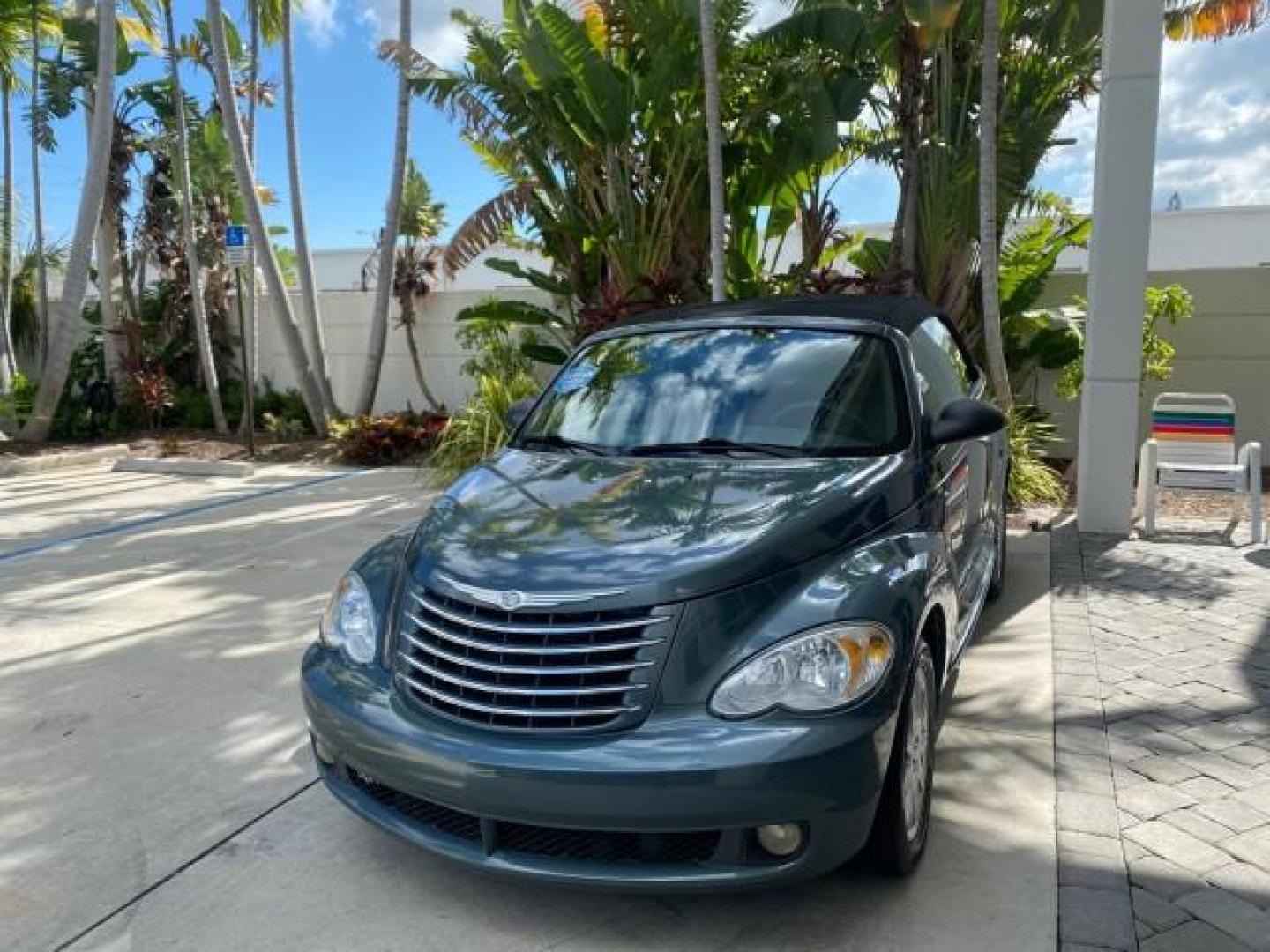 2006 Marine Blue Pearl /Pastel Slate Gray Chrysler PT Cruiser CONV Touring LOW MILES 36,241 (3C3JY55E06T) with an 2.4L DOHC SMPI 16-Valve I4 Engine engine, Automatic transmission, located at 4701 North Dixie Hwy, Pompano Beach, FL, 33064, (954) 422-2889, 26.240938, -80.123474 - OUR WEBPAGE FLORIDACARS1.COM HAS OVER 100 PHOTOS AND FREE CARFAX LINK 2006 CHRYSLER PT CRUISER TOURING TOP WORKS GREAT VIN: 3C3JY55E06T270148 3 C 3 J Y 5 5 E 0 6 T 2 7 0 1 4 8 CONVERTIBLE 2.4L I4 F DOHC 16V TURBO GASOLINE 26 MPG FRONT WHEEL DRIVE Features ABS Brakes Air Conditioning Alloy Wheels AM/ - Photo#3