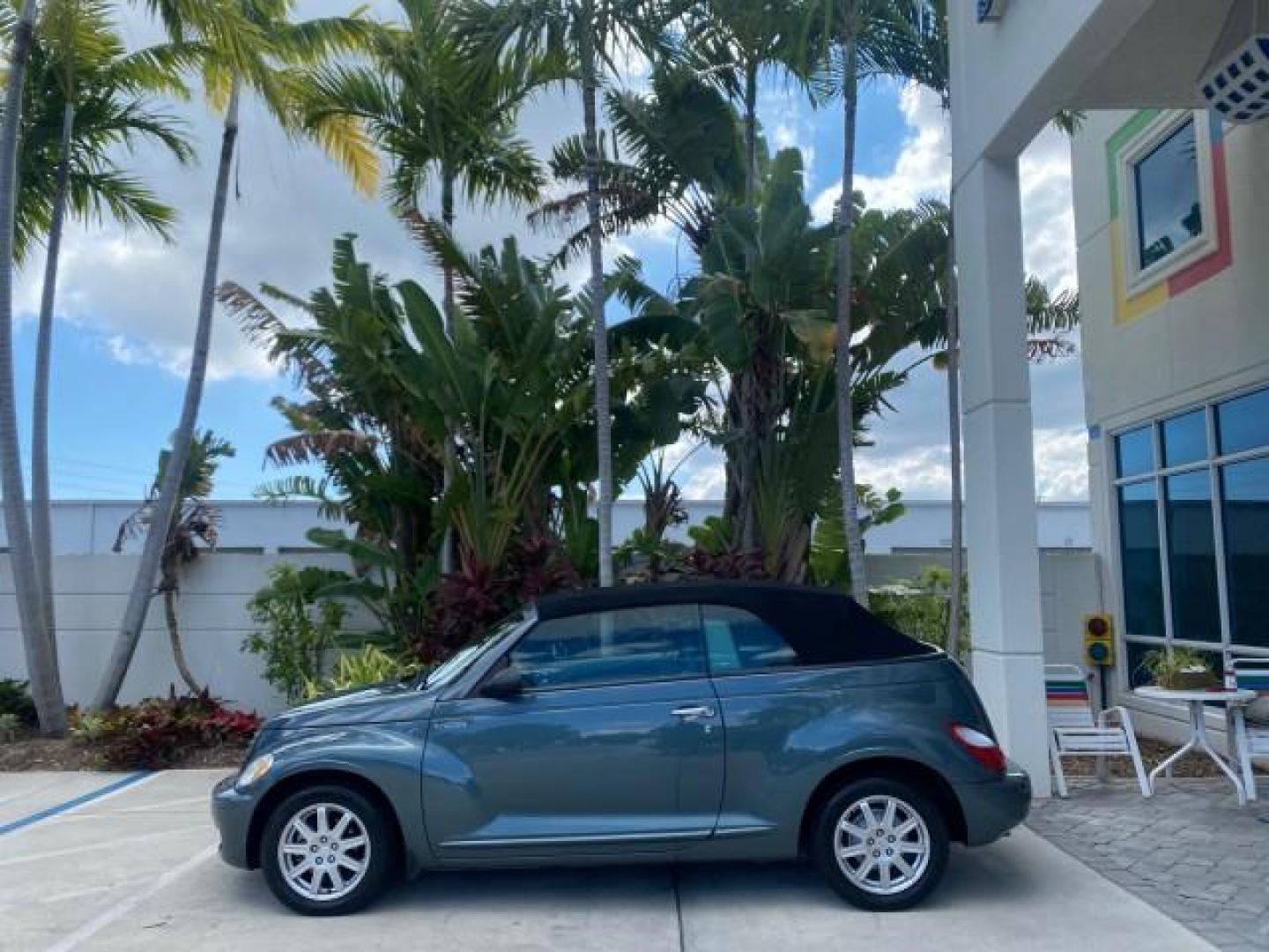 2006 Marine Blue Pearl /Pastel Slate Gray Chrysler PT Cruiser CONV Touring LOW MILES 36,241 (3C3JY55E06T) with an 2.4L DOHC SMPI 16-Valve I4 Engine engine, Automatic transmission, located at 4701 North Dixie Hwy, Pompano Beach, FL, 33064, (954) 422-2889, 26.240938, -80.123474 - OUR WEBPAGE FLORIDACARS1.COM HAS OVER 100 PHOTOS AND FREE CARFAX LINK 2006 CHRYSLER PT CRUISER TOURING TOP WORKS GREAT VIN: 3C3JY55E06T270148 3 C 3 J Y 5 5 E 0 6 T 2 7 0 1 4 8 CONVERTIBLE 2.4L I4 F DOHC 16V TURBO GASOLINE 26 MPG FRONT WHEEL DRIVE Features ABS Brakes Air Conditioning Alloy Wheels AM/ - Photo#4