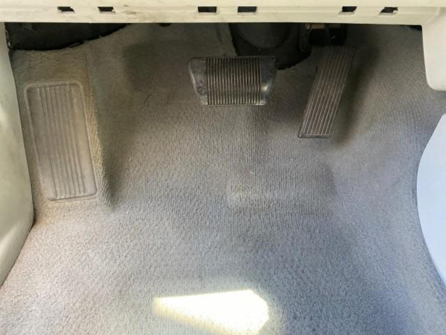 2006 Marine Blue Pearl /Pastel Slate Gray Chrysler PT Cruiser CONV Touring LOW MILES 36,241 (3C3JY55E06T) with an 2.4L DOHC SMPI 16-Valve I4 Engine engine, Automatic transmission, located at 4701 North Dixie Hwy, Pompano Beach, FL, 33064, (954) 422-2889, 26.240938, -80.123474 - OUR WEBPAGE FLORIDACARS1.COM HAS OVER 100 PHOTOS AND FREE CARFAX LINK 2006 CHRYSLER PT CRUISER TOURING TOP WORKS GREAT VIN: 3C3JY55E06T270148 3 C 3 J Y 5 5 E 0 6 T 2 7 0 1 4 8 CONVERTIBLE 2.4L I4 F DOHC 16V TURBO GASOLINE 26 MPG FRONT WHEEL DRIVE Features ABS Brakes Air Conditioning Alloy Wheels AM/ - Photo#75