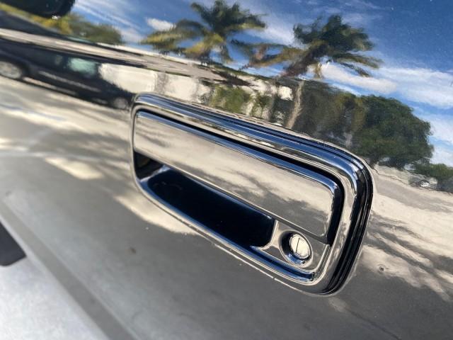 2002 Black Sand Pearl /Charcoal Toyota Tacoma 1 OWNER AUTO AC 4 CYL (5TENL42N02Z) with an 2.4L DOHC EFI 16-Valve I4 Engine engine, Automatic transmission, located at 4701 North Dixie Hwy, Pompano Beach, FL, 33064, (954) 422-2889, 26.240938, -80.123474 - OUR WEBPAGE FLORIDACARS1.COM HAS OVER 100 PHOTOS AND FREE CARFAX LINK 2002 TOYOTA TACOMA VIN: 5TENL42N02Z111289 5 T E N L 4 2 N 0 2 Z 1 1 1 2 8 9 PICKUP 2.4L I4 F DOHC GASOLINE 29 MPG REAR WHEEL DRIVE Features Air Conditioning AM/FM Stereo Automatic Transmission Bed Liner Cassette Player Cloth Seats - Photo#38