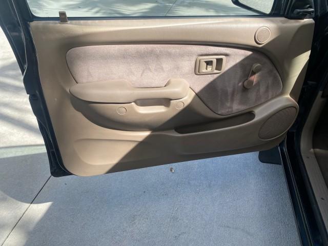 2002 Black Sand Pearl /Charcoal Toyota Tacoma 1 OWNER AUTO AC 4 CYL (5TENL42N02Z) with an 2.4L DOHC EFI 16-Valve I4 Engine engine, Automatic transmission, located at 4701 North Dixie Hwy, Pompano Beach, FL, 33064, (954) 422-2889, 26.240938, -80.123474 - OUR WEBPAGE FLORIDACARS1.COM HAS OVER 100 PHOTOS AND FREE CARFAX LINK 2002 TOYOTA TACOMA VIN: 5TENL42N02Z111289 5 T E N L 4 2 N 0 2 Z 1 1 1 2 8 9 PICKUP 2.4L I4 F DOHC GASOLINE 29 MPG REAR WHEEL DRIVE Features Air Conditioning AM/FM Stereo Automatic Transmission Bed Liner Cassette Player Cloth Seats - Photo#42