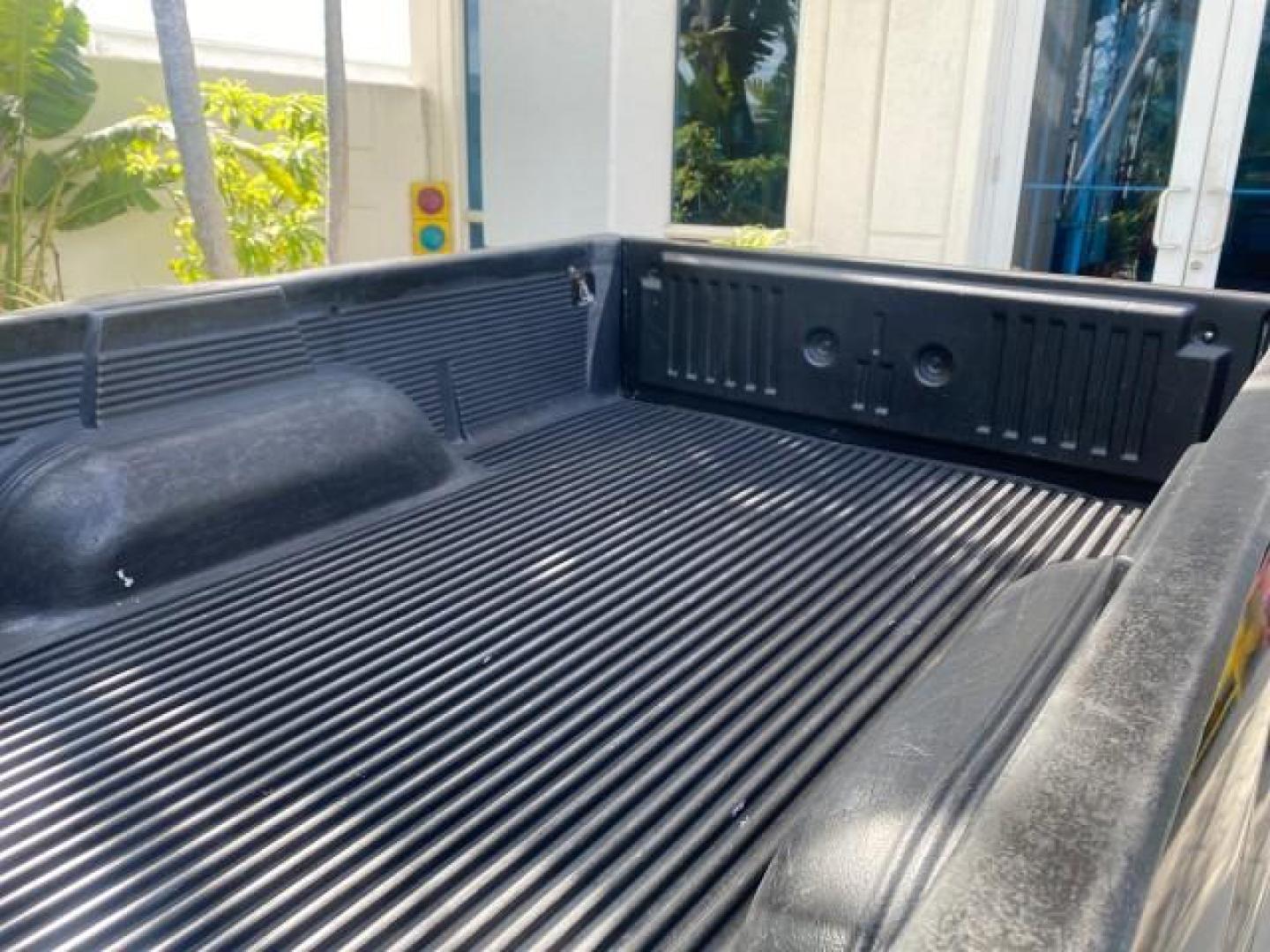 2002 Black Sand Pearl /Charcoal Toyota Tacoma 1 OWNER AUTO AC 4 CYL (5TENL42N02Z) with an 2.4L DOHC EFI 16-Valve I4 Engine engine, Automatic transmission, located at 4701 North Dixie Hwy, Pompano Beach, FL, 33064, (954) 422-2889, 26.240938, -80.123474 - OUR WEBPAGE FLORIDACARS1.COM HAS OVER 100 PHOTOS AND FREE CARFAX LINK 2002 TOYOTA TACOMA VIN: 5TENL42N02Z111289 5 T E N L 4 2 N 0 2 Z 1 1 1 2 8 9 PICKUP 2.4L I4 F DOHC GASOLINE 29 MPG REAR WHEEL DRIVE Features Air Conditioning AM/FM Stereo Automatic Transmission Bed Liner Cassette Player Cloth Seats - Photo#74