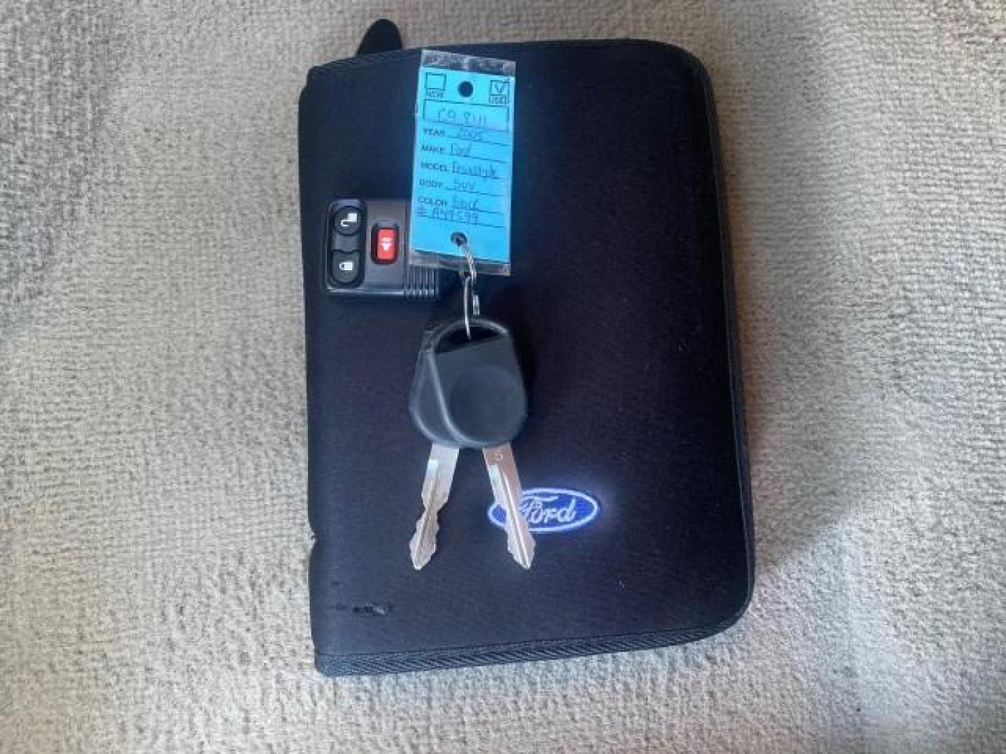 2005 Black /Pebble Ford Freestyle Limited LOW MILES 69,845 1 OWNER AWD (1FMZK06165G) with an 3.0L SMPI 24-Valve V6 Duratec Engine engine, Automatic transmission, located at 4701 North Dixie Hwy, Pompano Beach, FL, 33064, (954) 422-2889, 26.240938, -80.123474 - OUR WEBPAGE FLORIDACARS1.COM HAS OVER 100 PHOTOS AND FREE CARFAX LINK 2005 FORD FREESTYLE LIMITED VIN: 1FMZK06165GA49599 1 F M Z K 0 6 1 6 5 G A 4 9 5 9 9 4 DOOR WAGON/SPORT UTILITY 3.0L V6 F DOHC GASOLINE 24 MPG ALL WHEEL DRIVE Features 4WD/AWD ABS Brakes Air Conditioning Alloy Wheels AM/FM Stereo - Photo#23