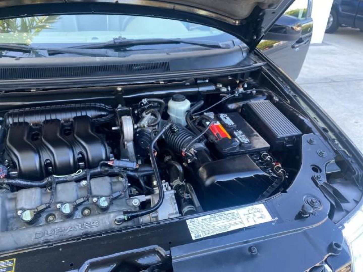 2005 Black /Pebble Ford Freestyle Limited LOW MILES 69,845 1 OWNER AWD (1FMZK06165G) with an 3.0L SMPI 24-Valve V6 Duratec Engine engine, Automatic transmission, located at 4701 North Dixie Hwy, Pompano Beach, FL, 33064, (954) 422-2889, 26.240938, -80.123474 - OUR WEBPAGE FLORIDACARS1.COM HAS OVER 100 PHOTOS AND FREE CARFAX LINK 2005 FORD FREESTYLE LIMITED VIN: 1FMZK06165GA49599 1 F M Z K 0 6 1 6 5 G A 4 9 5 9 9 4 DOOR WAGON/SPORT UTILITY 3.0L V6 F DOHC GASOLINE 24 MPG ALL WHEEL DRIVE Features 4WD/AWD ABS Brakes Air Conditioning Alloy Wheels AM/FM Stereo - Photo#26