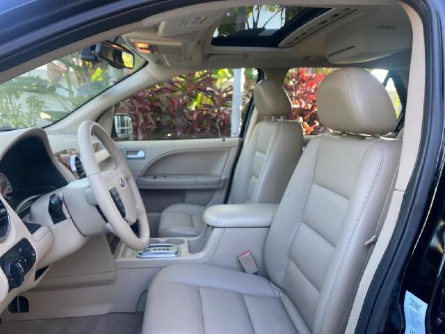 2005 Black /Pebble Ford Freestyle Limited LOW MILES 69,845 1 OWNER AWD (1FMZK06165G) with an 3.0L SMPI 24-Valve V6 Duratec Engine engine, Automatic transmission, located at 4701 North Dixie Hwy, Pompano Beach, FL, 33064, (954) 422-2889, 26.240938, -80.123474 - OUR WEBPAGE FLORIDACARS1.COM HAS OVER 100 PHOTOS AND FREE CARFAX LINK 2005 FORD FREESTYLE LIMITED VIN: 1FMZK06165GA49599 1 F M Z K 0 6 1 6 5 G A 4 9 5 9 9 4 DOOR WAGON/SPORT UTILITY 3.0L V6 F DOHC GASOLINE 24 MPG ALL WHEEL DRIVE Features 4WD/AWD ABS Brakes Air Conditioning Alloy Wheels AM/FM Stereo - Photo#44