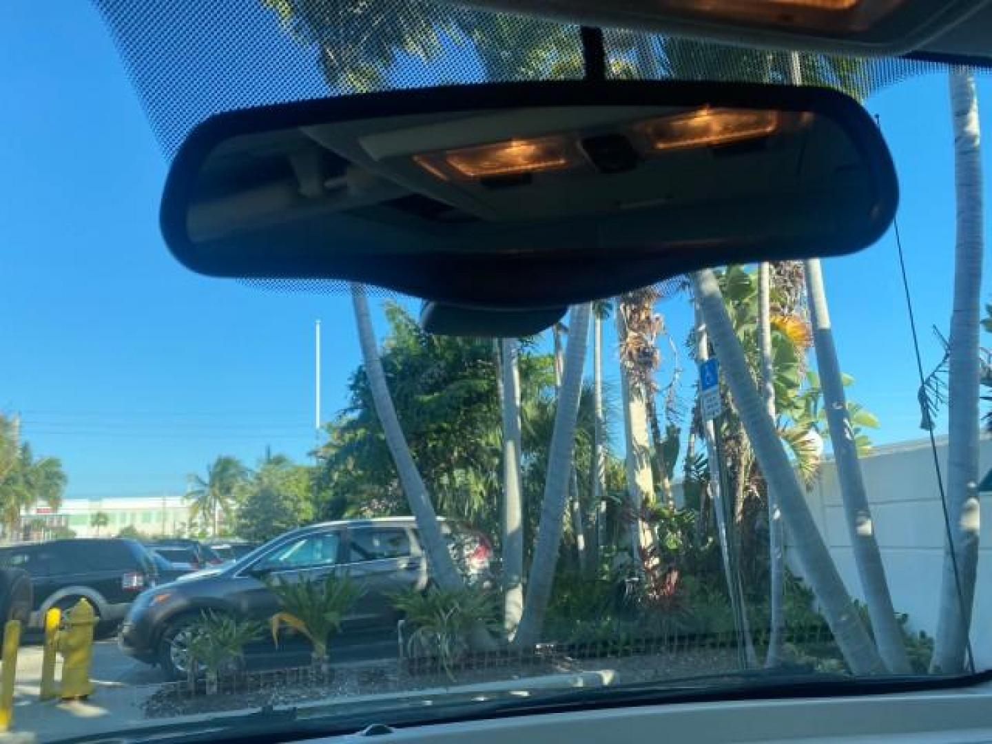 2005 Black /Pebble Ford Freestyle Limited LOW MILES 69,845 1 OWNER AWD (1FMZK06165G) with an 3.0L SMPI 24-Valve V6 Duratec Engine engine, Automatic transmission, located at 4701 North Dixie Hwy, Pompano Beach, FL, 33064, (954) 422-2889, 26.240938, -80.123474 - OUR WEBPAGE FLORIDACARS1.COM HAS OVER 100 PHOTOS AND FREE CARFAX LINK 2005 FORD FREESTYLE LIMITED VIN: 1FMZK06165GA49599 1 F M Z K 0 6 1 6 5 G A 4 9 5 9 9 4 DOOR WAGON/SPORT UTILITY 3.0L V6 F DOHC GASOLINE 24 MPG ALL WHEEL DRIVE Features 4WD/AWD ABS Brakes Air Conditioning Alloy Wheels AM/FM Stereo - Photo#69