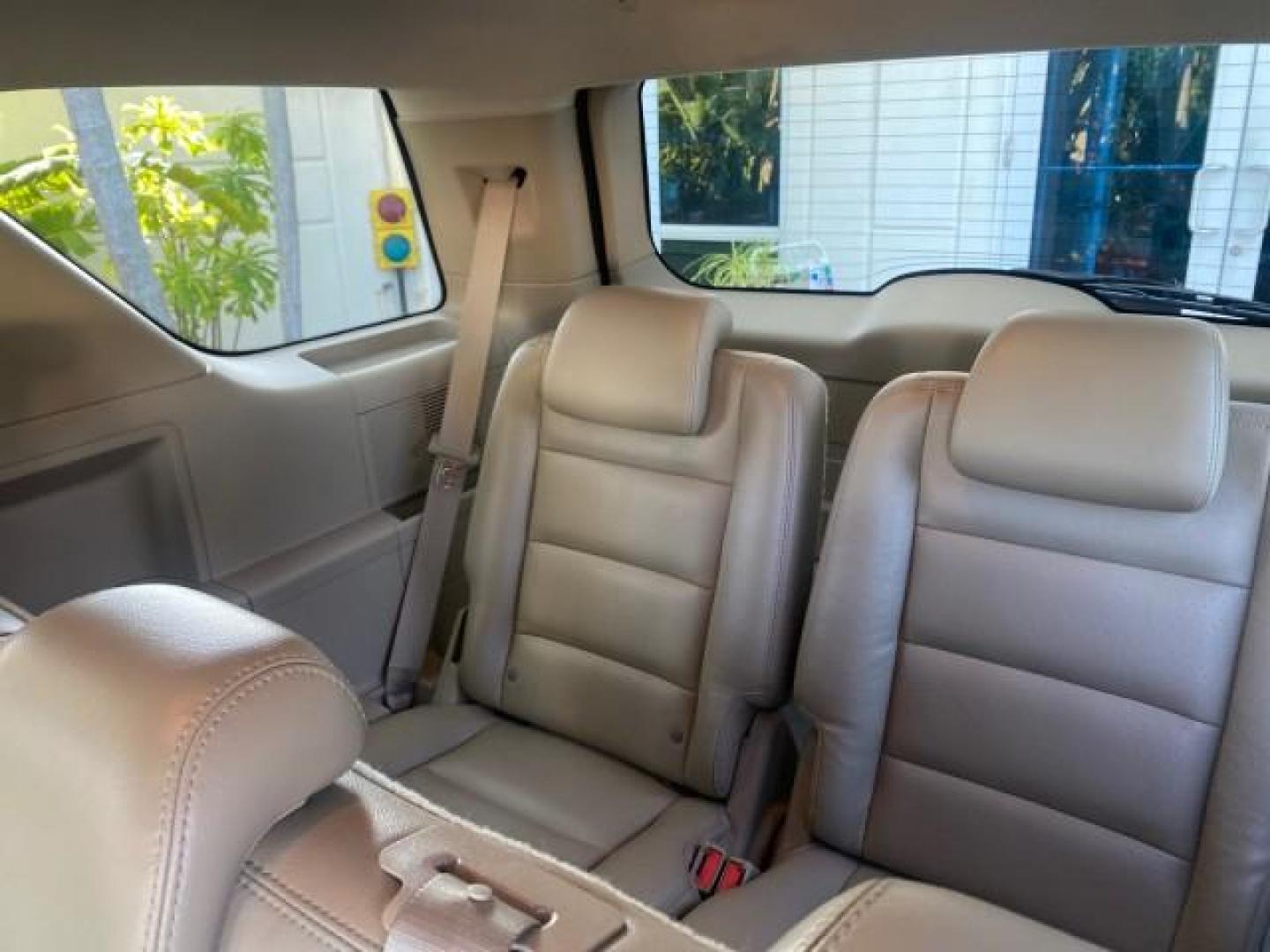 2005 Black /Pebble Ford Freestyle Limited LOW MILES 69,845 1 OWNER AWD (1FMZK06165G) with an 3.0L SMPI 24-Valve V6 Duratec Engine engine, Automatic transmission, located at 4701 North Dixie Hwy, Pompano Beach, FL, 33064, (954) 422-2889, 26.240938, -80.123474 - OUR WEBPAGE FLORIDACARS1.COM HAS OVER 100 PHOTOS AND FREE CARFAX LINK 2005 FORD FREESTYLE LIMITED VIN: 1FMZK06165GA49599 1 F M Z K 0 6 1 6 5 G A 4 9 5 9 9 4 DOOR WAGON/SPORT UTILITY 3.0L V6 F DOHC GASOLINE 24 MPG ALL WHEEL DRIVE Features 4WD/AWD ABS Brakes Air Conditioning Alloy Wheels AM/FM Stereo - Photo#88