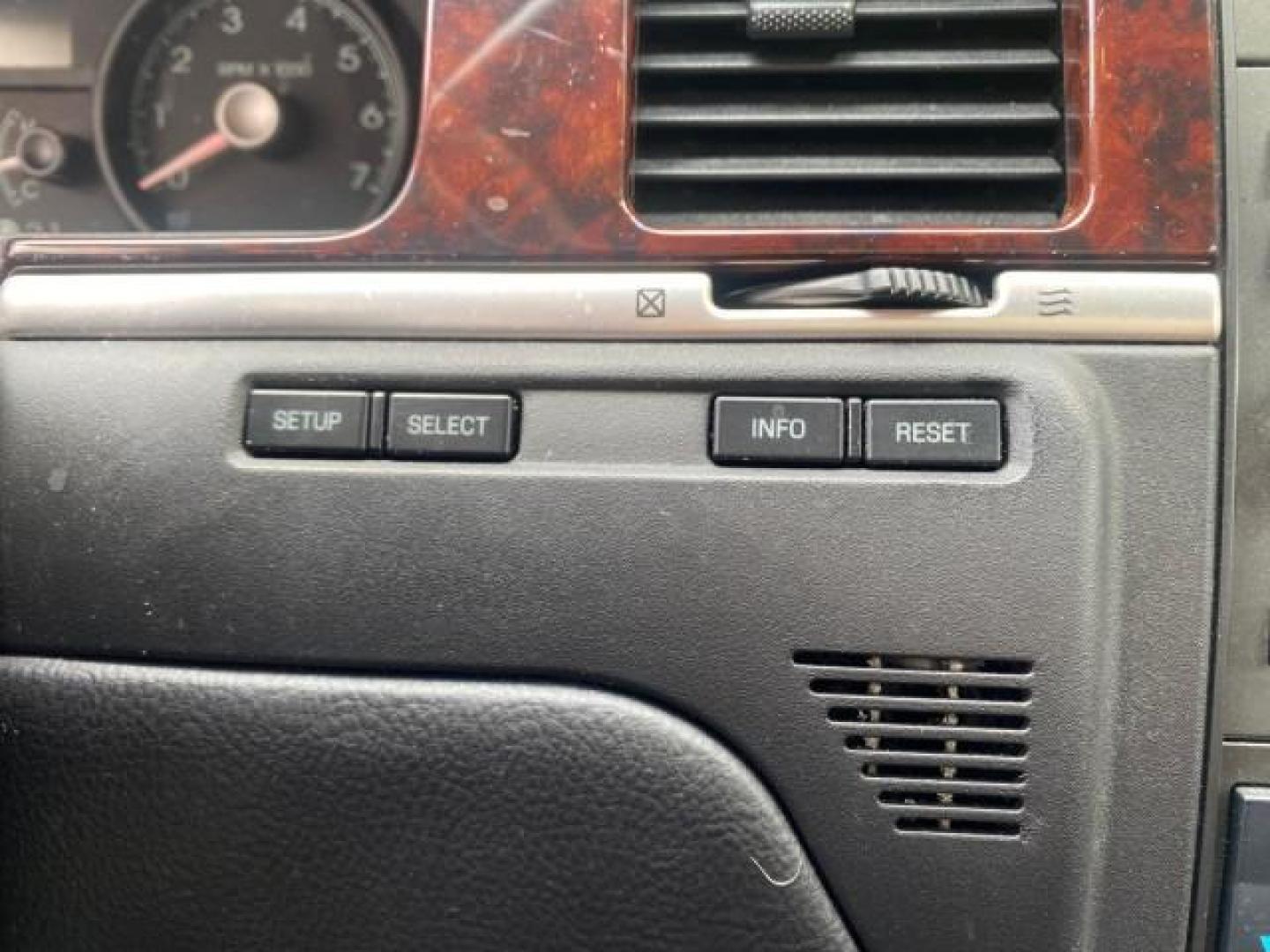 2009 Silver Birch Metallic /Black Lincoln Town Car Signature Limited LOW MILES 50,225 (2LNHM82V49X) with an 4.6L SOHC EFI V8 FFV Engine engine, Automatic transmission, located at 4701 North Dixie Hwy, Pompano Beach, FL, 33064, (954) 422-2889, 26.240938, -80.123474 - OUR WEBPAGE FLORIDACARS1.COM HAS OVER 100 PHOTOS AND FREE CARFAX LINK 2009 LINCOLN TOWN CAR SIGNATURE LIMITED VIN: 2LNHM82V49X626935 2 L N H M 8 2 V 4 9 X 6 2 6 9 3 5 SEDAN 4 DR 4.6L V8 F SOHC 16V FLEX FUEL 24 MPG REAR WHEEL DRIVE Features ABS Brakes Air Conditioning Alloy Wheels AM/FM Stereo Audiop - Photo#58