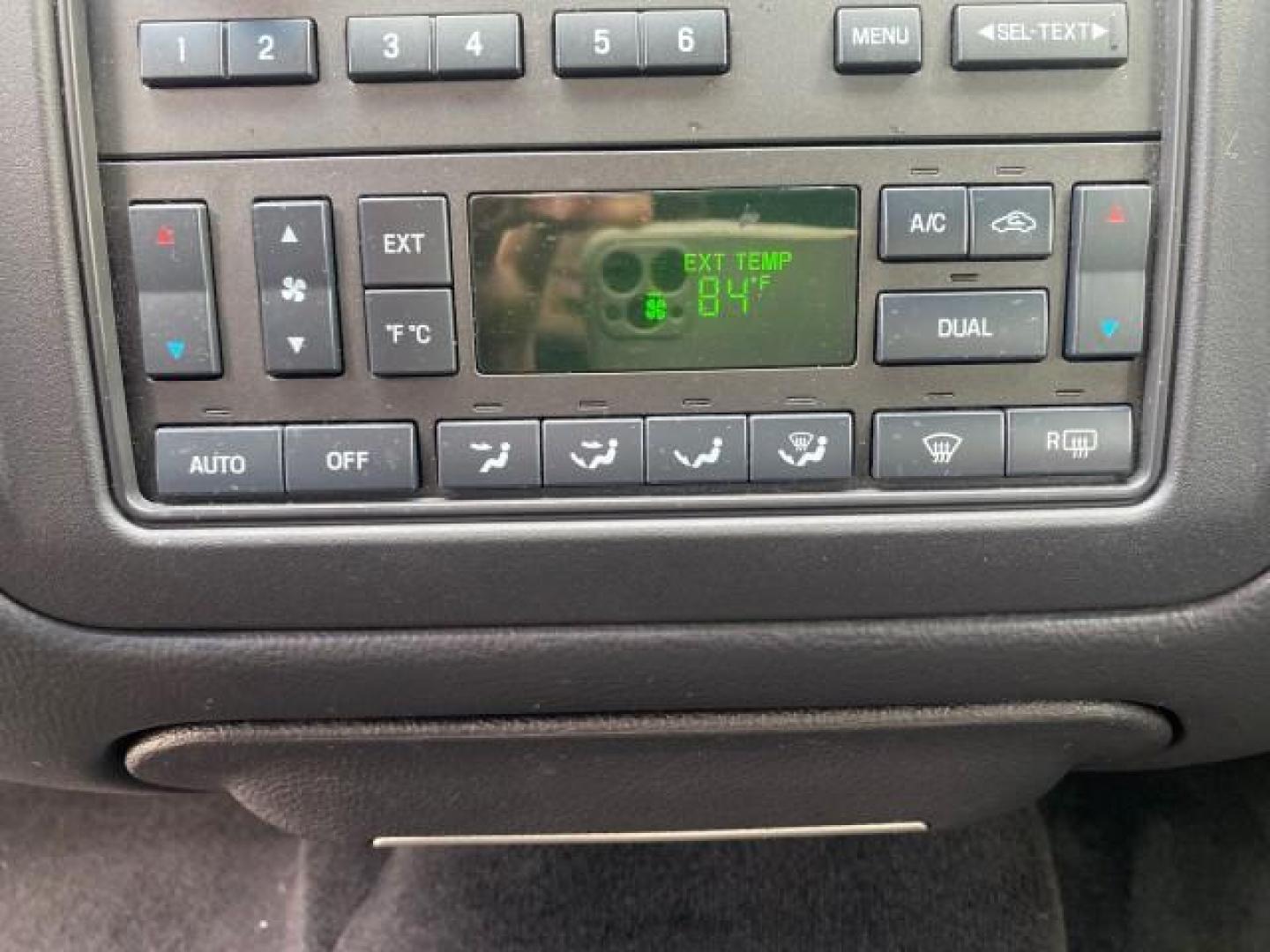 2009 Silver Birch Metallic /Black Lincoln Town Car Signature Limited LOW MILES 50,225 (2LNHM82V49X) with an 4.6L SOHC EFI V8 FFV Engine engine, Automatic transmission, located at 4701 North Dixie Hwy, Pompano Beach, FL, 33064, (954) 422-2889, 26.240938, -80.123474 - OUR WEBPAGE FLORIDACARS1.COM HAS OVER 100 PHOTOS AND FREE CARFAX LINK 2009 LINCOLN TOWN CAR SIGNATURE LIMITED VIN: 2LNHM82V49X626935 2 L N H M 8 2 V 4 9 X 6 2 6 9 3 5 SEDAN 4 DR 4.6L V8 F SOHC 16V FLEX FUEL 24 MPG REAR WHEEL DRIVE Features ABS Brakes Air Conditioning Alloy Wheels AM/FM Stereo Audiop - Photo#62