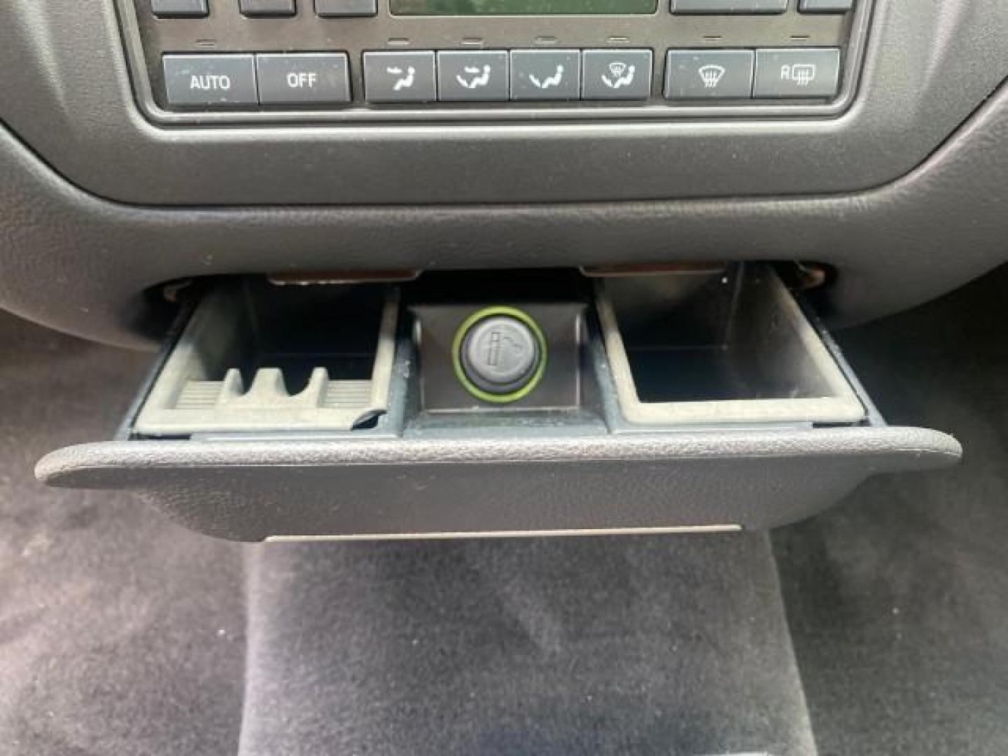 2009 Silver Birch Metallic /Black Lincoln Town Car Signature Limited LOW MILES 50,225 (2LNHM82V49X) with an 4.6L SOHC EFI V8 FFV Engine engine, Automatic transmission, located at 4701 North Dixie Hwy, Pompano Beach, FL, 33064, (954) 422-2889, 26.240938, -80.123474 - OUR WEBPAGE FLORIDACARS1.COM HAS OVER 100 PHOTOS AND FREE CARFAX LINK 2009 LINCOLN TOWN CAR SIGNATURE LIMITED VIN: 2LNHM82V49X626935 2 L N H M 8 2 V 4 9 X 6 2 6 9 3 5 SEDAN 4 DR 4.6L V8 F SOHC 16V FLEX FUEL 24 MPG REAR WHEEL DRIVE Features ABS Brakes Air Conditioning Alloy Wheels AM/FM Stereo Audiop - Photo#63