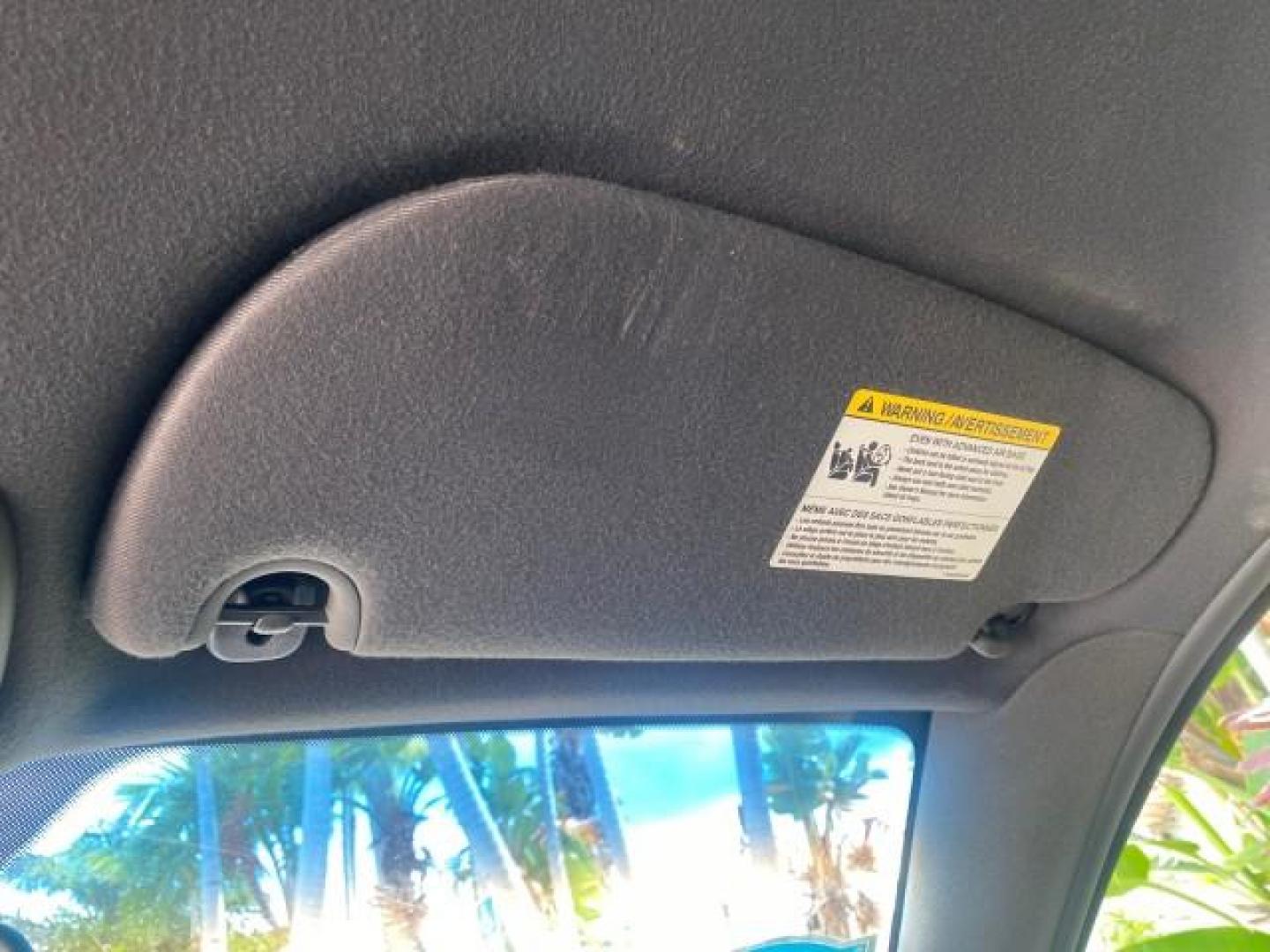 2009 Silver Birch Metallic /Black Lincoln Town Car Signature Limited LOW MILES 50,225 (2LNHM82V49X) with an 4.6L SOHC EFI V8 FFV Engine engine, Automatic transmission, located at 4701 North Dixie Hwy, Pompano Beach, FL, 33064, (954) 422-2889, 26.240938, -80.123474 - OUR WEBPAGE FLORIDACARS1.COM HAS OVER 100 PHOTOS AND FREE CARFAX LINK 2009 LINCOLN TOWN CAR SIGNATURE LIMITED VIN: 2LNHM82V49X626935 2 L N H M 8 2 V 4 9 X 6 2 6 9 3 5 SEDAN 4 DR 4.6L V8 F SOHC 16V FLEX FUEL 24 MPG REAR WHEEL DRIVE Features ABS Brakes Air Conditioning Alloy Wheels AM/FM Stereo Audiop - Photo#72