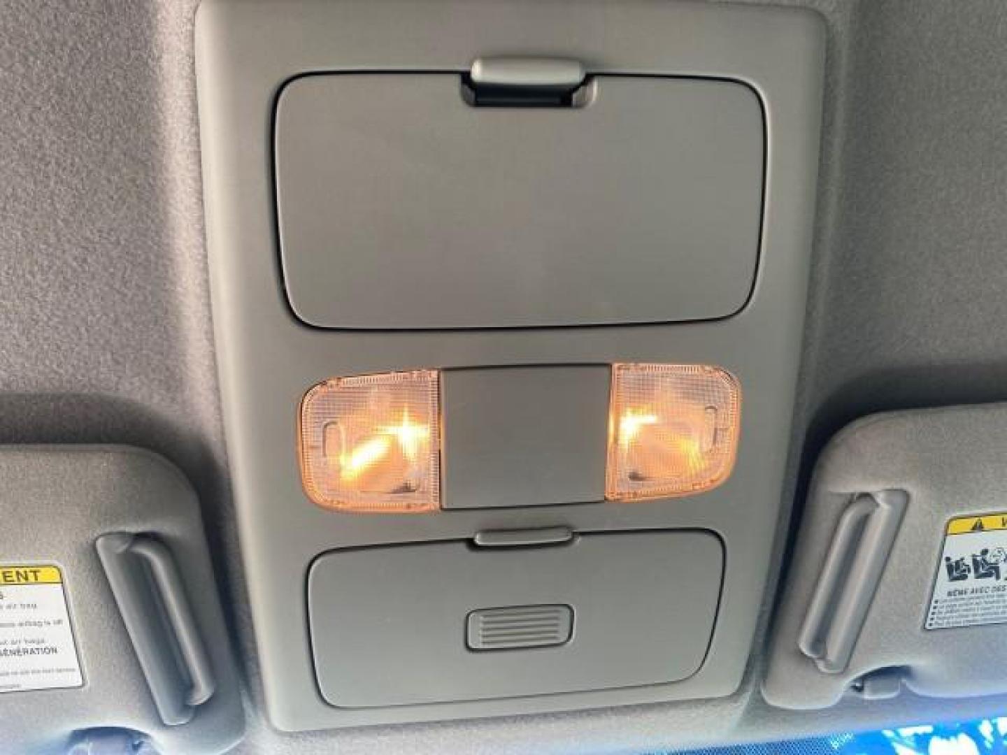 2007 Silver Streak Mica /Gray Toyota Tacoma LOW MILES 28,699 1 OWNER 4 DR (5TETX22N67Z) with an 2.7L DOHC EFI 16-Valve I4 VVT-i Engine engine, Automatic transmission, located at 4701 North Dixie Hwy, Pompano Beach, FL, 33064, (954) 422-2889, 26.240938, -80.123474 - OUR WEBPAGE FLORIDACARS1.COM HAS OVER 100 PHOTOS AND FREE CARFAX LINK 2007 TOYOTA TACOMA VIN: 5TETX22N67Z458097 5 T E T X 2 2 N 6 7 Z 4 5 8 0 9 7 CLUB CAB PICKUP 2.7L I4 F DOHC 16V GASOLINE 28 MPG REAR WHEEL DRIVE Features ABS Brakes Air Conditioning AM/FM Stereo Automatic Transmission CD Audio Clot - Photo#67