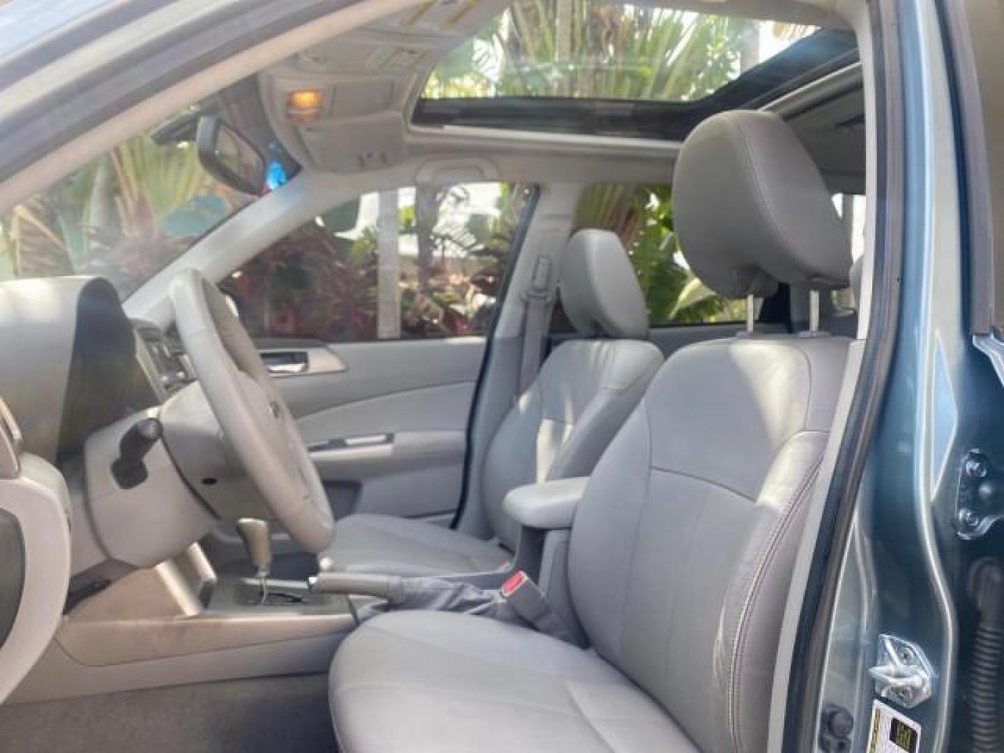 2009 Newport Blue Pearl /Platimum Gray Subaru Forester (Natl) X L.L. Bean Ed LOW MILES 37,791 4WD (JF2SH64619H) with an 2.5L SOHC SMPI 16-Valve 4-Cyl Boxer Engine engine, Automatic transmission, located at 4701 North Dixie Hwy, Pompano Beach, FL, 33064, (954) 422-2889, 26.240938, -80.123474 - OUR WEBPAGE FLORIDACARS1.COM HAS OVER 100 PHOTOS AND FREE CARFAX LINK 2009 SUBARU FORESTER 2.5 X L.L. BEAN LOW MILEAGE FOR THE YEAR VIN: JF2SH64619H778911 J F 2 S H 6 4 6 1 9 H 7 7 8 9 1 1 4 DOOR WAGON/SPORT UTILITY 2.5L H4 F SOHC 16V GASOLINE 26 MPG ALL WHEEL DRIVE Features 4WD/AWD ABS Brakes Air C - Photo#42