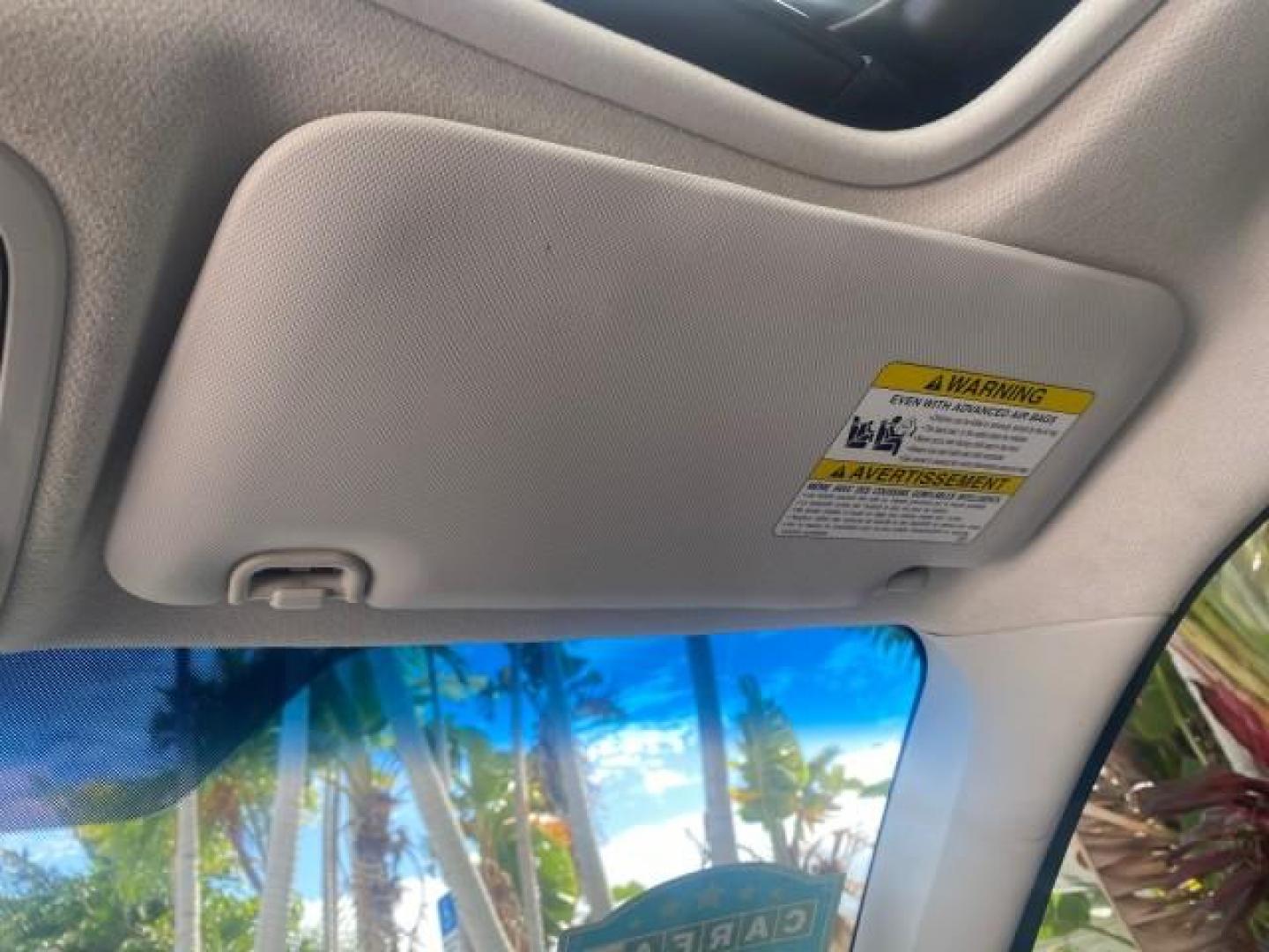 2009 Newport Blue Pearl /Platimum Gray Subaru Forester (Natl) X L.L. Bean Ed LOW MILES 37,791 4WD (JF2SH64619H) with an 2.5L SOHC SMPI 16-Valve 4-Cyl Boxer Engine engine, Automatic transmission, located at 4701 North Dixie Hwy, Pompano Beach, FL, 33064, (954) 422-2889, 26.240938, -80.123474 - OUR WEBPAGE FLORIDACARS1.COM HAS OVER 100 PHOTOS AND FREE CARFAX LINK 2009 SUBARU FORESTER 2.5 X L.L. BEAN LOW MILEAGE FOR THE YEAR VIN: JF2SH64619H778911 J F 2 S H 6 4 6 1 9 H 7 7 8 9 1 1 4 DOOR WAGON/SPORT UTILITY 2.5L H4 F SOHC 16V GASOLINE 26 MPG ALL WHEEL DRIVE Features 4WD/AWD ABS Brakes Air C - Photo#70