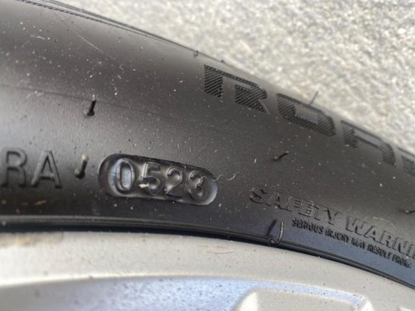 2009 Newport Blue Pearl /Platimum Gray Subaru Forester (Natl) X L.L. Bean Ed LOW MILES 37,791 4WD (JF2SH64619H) with an 2.5L SOHC SMPI 16-Valve 4-Cyl Boxer Engine engine, Automatic transmission, located at 4701 North Dixie Hwy, Pompano Beach, FL, 33064, (954) 422-2889, 26.240938, -80.123474 - OUR WEBPAGE FLORIDACARS1.COM HAS OVER 100 PHOTOS AND FREE CARFAX LINK 2009 SUBARU FORESTER 2.5 X L.L. BEAN LOW MILEAGE FOR THE YEAR VIN: JF2SH64619H778911 J F 2 S H 6 4 6 1 9 H 7 7 8 9 1 1 4 DOOR WAGON/SPORT UTILITY 2.5L H4 F SOHC 16V GASOLINE 26 MPG ALL WHEEL DRIVE Features 4WD/AWD ABS Brakes Air C - Photo#77