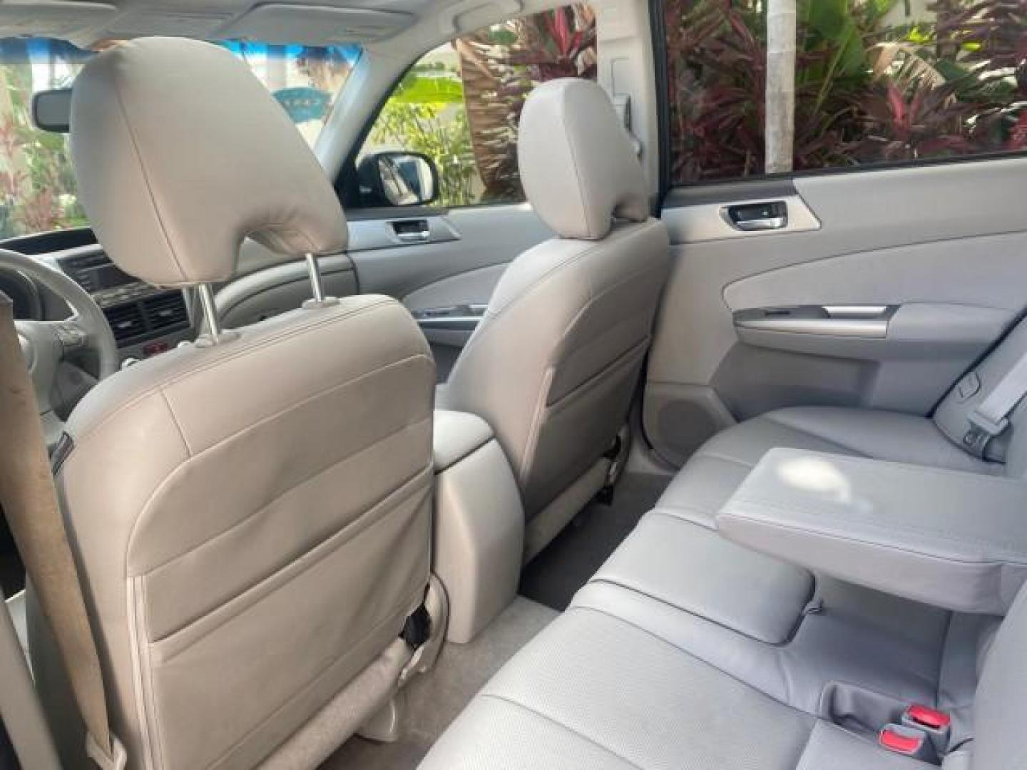 2009 Newport Blue Pearl /Platimum Gray Subaru Forester (Natl) X L.L. Bean Ed LOW MILES 37,791 4WD (JF2SH64619H) with an 2.5L SOHC SMPI 16-Valve 4-Cyl Boxer Engine engine, Automatic transmission, located at 4701 North Dixie Hwy, Pompano Beach, FL, 33064, (954) 422-2889, 26.240938, -80.123474 - OUR WEBPAGE FLORIDACARS1.COM HAS OVER 100 PHOTOS AND FREE CARFAX LINK 2009 SUBARU FORESTER 2.5 X L.L. BEAN LOW MILEAGE FOR THE YEAR VIN: JF2SH64619H778911 J F 2 S H 6 4 6 1 9 H 7 7 8 9 1 1 4 DOOR WAGON/SPORT UTILITY 2.5L H4 F SOHC 16V GASOLINE 26 MPG ALL WHEEL DRIVE Features 4WD/AWD ABS Brakes Air C - Photo#83