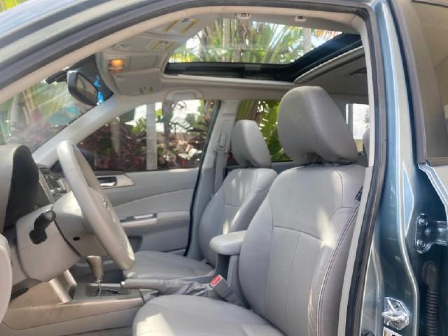 2009 Newport Blue Pearl /Platimum Gray Subaru Forester (Natl) X L.L. Bean Ed LOW MILES 37,791 4WD (JF2SH64619H) with an 2.5L SOHC SMPI 16-Valve 4-Cyl Boxer Engine engine, Automatic transmission, located at 4701 North Dixie Hwy, Pompano Beach, FL, 33064, (954) 422-2889, 26.240938, -80.123474 - OUR WEBPAGE FLORIDACARS1.COM HAS OVER 100 PHOTOS AND FREE CARFAX LINK 2009 SUBARU FORESTER 2.5 X L.L. BEAN LOW MILEAGE FOR THE YEAR VIN: JF2SH64619H778911 J F 2 S H 6 4 6 1 9 H 7 7 8 9 1 1 4 DOOR WAGON/SPORT UTILITY 2.5L H4 F SOHC 16V GASOLINE 26 MPG ALL WHEEL DRIVE Features 4WD/AWD ABS Brakes Air C - Photo#87