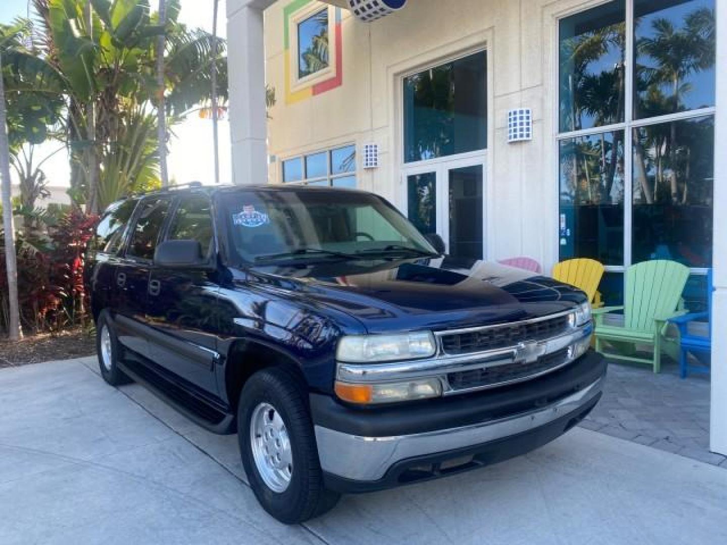 2001 Indigo Blue Metallic /Tan/Neutral Chevrolet Suburban LT 1 OWNER 44 SERVICES NO ACCIDENTS (3GNFK16T41G) with an 5.3L Vortec 1000 SFI V8 Engine engine, Automatic transmission, located at 4701 North Dixie Hwy, Pompano Beach, FL, 33064, (954) 422-2889, 26.240938, -80.123474 - OUR WEBPAGE FLORIDACARS1.COM HAS OVER 100 PHOTOS AND FREE CARFAX LINK 2001 CHEVROLET SUBURBAN 1500 4 WHEEL DRIVE CLOTH LOADED - LIKE NEW VIN: 3GNFK16T41G205451 3 G N F K 1 6 T 4 1 G 2 0 5 4 5 1 4 DOOR WAGON/SPORT UTILITY 5.3L V8 F OHV GASOLINE 18 MPG REAR WHEEL DRIVE W/ 4X4 Features ABS Brakes Air C - Photo#1
