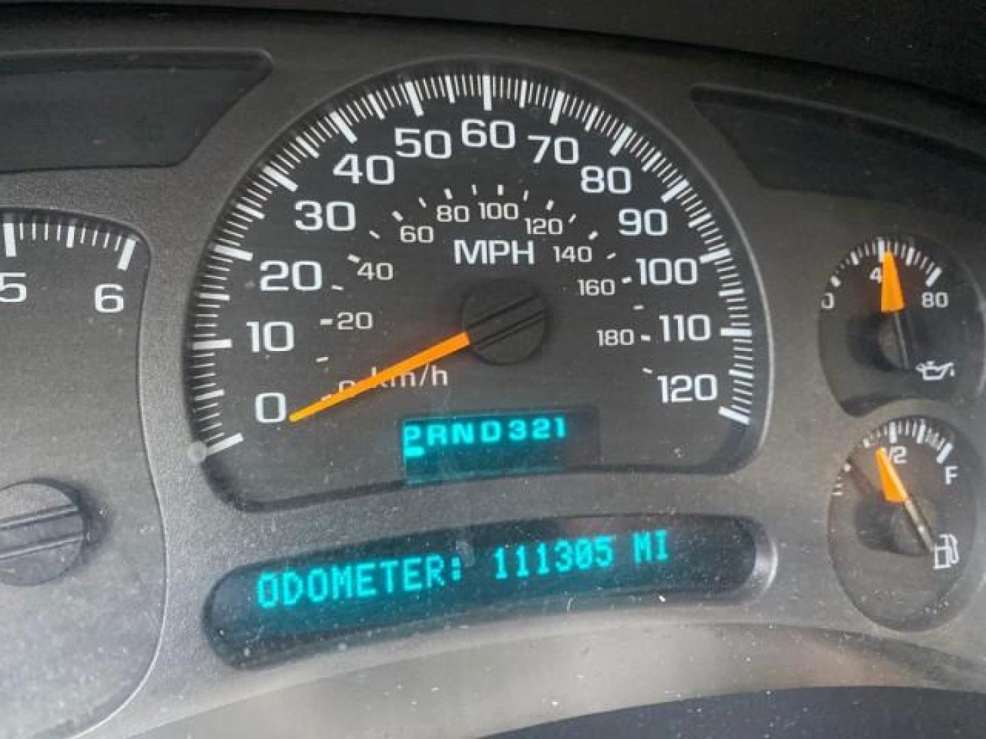 2001 Indigo Blue Metallic /Tan/Neutral Chevrolet Suburban LT 1 OWNER 44 SERVICES NO ACCIDENTS (3GNFK16T41G) with an 5.3L Vortec 1000 SFI V8 Engine engine, Automatic transmission, located at 4701 North Dixie Hwy, Pompano Beach, FL, 33064, (954) 422-2889, 26.240938, -80.123474 - OUR WEBPAGE FLORIDACARS1.COM HAS OVER 100 PHOTOS AND FREE CARFAX LINK 2001 CHEVROLET SUBURBAN 1500 4 WHEEL DRIVE CLOTH LOADED - LIKE NEW VIN: 3GNFK16T41G205451 3 G N F K 1 6 T 4 1 G 2 0 5 4 5 1 4 DOOR WAGON/SPORT UTILITY 5.3L V8 F OHV GASOLINE 18 MPG REAR WHEEL DRIVE W/ 4X4 Features ABS Brakes Air C - Photo#18