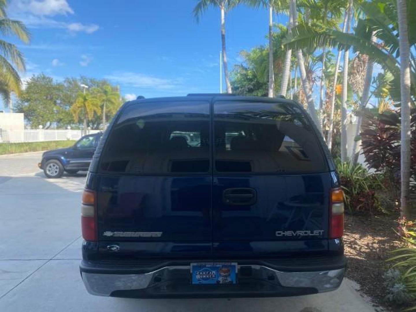 2001 Indigo Blue Metallic /Tan/Neutral Chevrolet Suburban LT 1 OWNER 44 SERVICES NO ACCIDENTS (3GNFK16T41G) with an 5.3L Vortec 1000 SFI V8 Engine engine, Automatic transmission, located at 4701 North Dixie Hwy, Pompano Beach, FL, 33064, (954) 422-2889, 26.240938, -80.123474 - OUR WEBPAGE FLORIDACARS1.COM HAS OVER 100 PHOTOS AND FREE CARFAX LINK 2001 CHEVROLET SUBURBAN 1500 4 WHEEL DRIVE CLOTH LOADED - LIKE NEW VIN: 3GNFK16T41G205451 3 G N F K 1 6 T 4 1 G 2 0 5 4 5 1 4 DOOR WAGON/SPORT UTILITY 5.3L V8 F OHV GASOLINE 18 MPG REAR WHEEL DRIVE W/ 4X4 Features ABS Brakes Air C - Photo#36