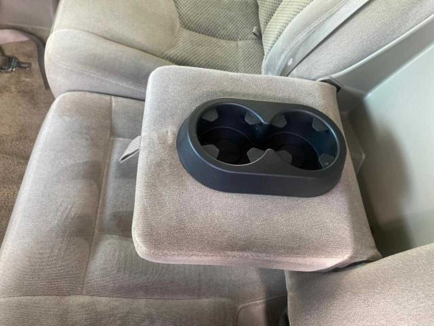 2001 Indigo Blue Metallic /Tan/Neutral Chevrolet Suburban LT 1 OWNER 44 SERVICES NO ACCIDENTS (3GNFK16T41G) with an 5.3L Vortec 1000 SFI V8 Engine engine, Automatic transmission, located at 4701 North Dixie Hwy, Pompano Beach, FL, 33064, (954) 422-2889, 26.240938, -80.123474 - OUR WEBPAGE FLORIDACARS1.COM HAS OVER 100 PHOTOS AND FREE CARFAX LINK 2001 CHEVROLET SUBURBAN 1500 4 WHEEL DRIVE CLOTH LOADED - LIKE NEW VIN: 3GNFK16T41G205451 3 G N F K 1 6 T 4 1 G 2 0 5 4 5 1 4 DOOR WAGON/SPORT UTILITY 5.3L V8 F OHV GASOLINE 18 MPG REAR WHEEL DRIVE W/ 4X4 Features ABS Brakes Air C - Photo#75