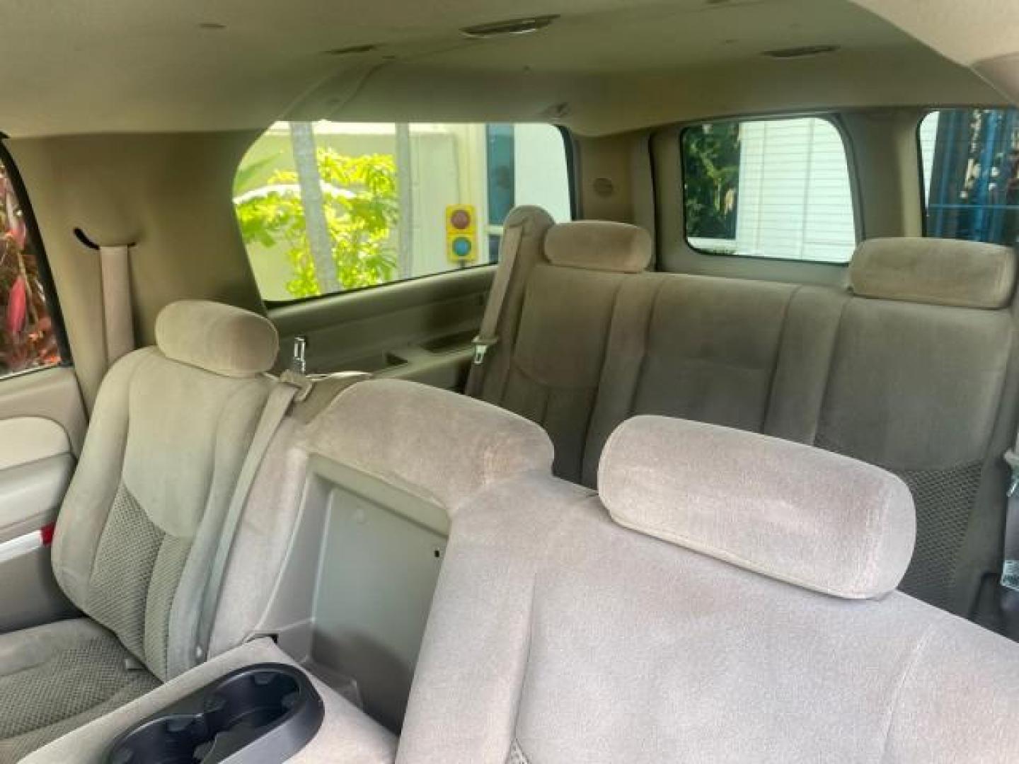 2001 Indigo Blue Metallic /Tan/Neutral Chevrolet Suburban LT 1 OWNER 44 SERVICES NO ACCIDENTS (3GNFK16T41G) with an 5.3L Vortec 1000 SFI V8 Engine engine, Automatic transmission, located at 4701 North Dixie Hwy, Pompano Beach, FL, 33064, (954) 422-2889, 26.240938, -80.123474 - OUR WEBPAGE FLORIDACARS1.COM HAS OVER 100 PHOTOS AND FREE CARFAX LINK 2001 CHEVROLET SUBURBAN 1500 4 WHEEL DRIVE CLOTH LOADED - LIKE NEW VIN: 3GNFK16T41G205451 3 G N F K 1 6 T 4 1 G 2 0 5 4 5 1 4 DOOR WAGON/SPORT UTILITY 5.3L V8 F OHV GASOLINE 18 MPG REAR WHEEL DRIVE W/ 4X4 Features ABS Brakes Air C - Photo#80
