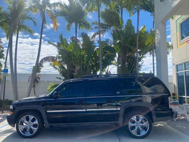 2001 Onyx Black /Graphite/Med Gray Chevrolet Suburban LT Z71 1 FL 4WD 44 SERVICES NO ACCIDENTS (3GNFK16T41G) with an 5.3L Vortec 1000 SFI V8 Engine engine, Automatic transmission, located at 4701 North Dixie Hwy, Pompano Beach, FL, 33064, (954) 422-2889, 26.240938, -80.123474 - OUR WEBPAGE FLORIDACARS1.COM HAS OVER 100 PHOTOS AND FREE CARFAX LINK 2001 CHEVROLET SUBURBAN 1500 Z71 4 WHEEL DRIVE LEATHER LOADED SUNROOF IMMACULATE VIN: 3GNFK16T41G205451 3 G N F K 1 6 T 4 1 G 2 0 5 4 5 1 4 DOOR WAGON/SPORT UTILITY 5.3L V8 F OHV GASOLINE 18 MPG REAR WHEEL DRIVE W/ 4X4 Features 4W - Photo#32