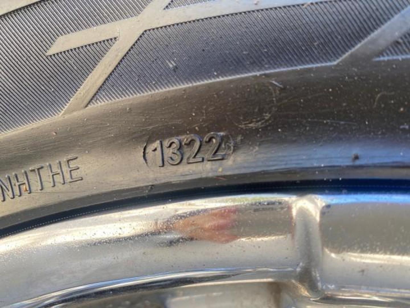 2001 Onyx Black /Graphite/Med Gray Chevrolet Suburban LT Z71 1 FL 4WD 44 SERVICES NO ACCIDENTS (3GNFK16T41G) with an 5.3L Vortec 1000 SFI V8 Engine engine, Automatic transmission, located at 4701 North Dixie Hwy, Pompano Beach, FL, 33064, (954) 422-2889, 26.240938, -80.123474 - OUR WEBPAGE FLORIDACARS1.COM HAS OVER 100 PHOTOS AND FREE CARFAX LINK 2001 CHEVROLET SUBURBAN 1500 Z71 4 WHEEL DRIVE LEATHER LOADED SUNROOF IMMACULATE VIN: 3GNFK16T41G205451 3 G N F K 1 6 T 4 1 G 2 0 5 4 5 1 4 DOOR WAGON/SPORT UTILITY 5.3L V8 F OHV GASOLINE 18 MPG REAR WHEEL DRIVE W/ 4X4 Features 4W - Photo#42