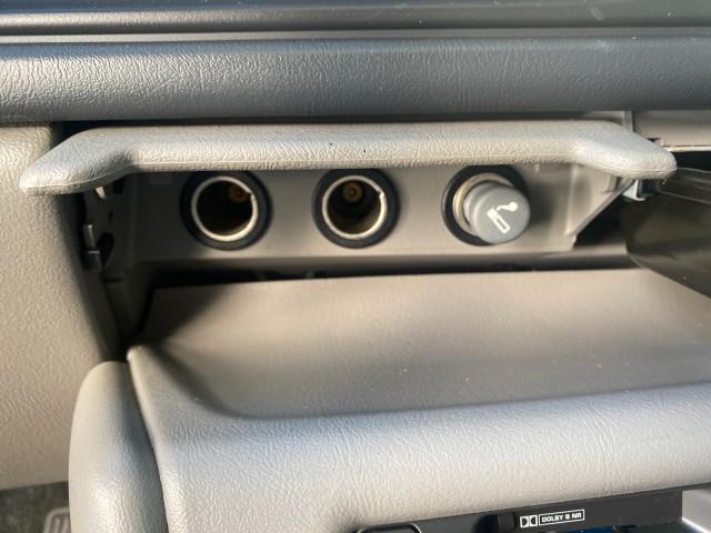 2001 Onyx Black /Graphite/Med Gray Chevrolet Suburban LT Z71 1 FL 4WD 44 SERVICES NO ACCIDENTS (3GNFK16T41G) with an 5.3L Vortec 1000 SFI V8 Engine engine, Automatic transmission, located at 4701 North Dixie Hwy, Pompano Beach, FL, 33064, (954) 422-2889, 26.240938, -80.123474 - OUR WEBPAGE FLORIDACARS1.COM HAS OVER 100 PHOTOS AND FREE CARFAX LINK 2001 CHEVROLET SUBURBAN 1500 Z71 4 WHEEL DRIVE LEATHER LOADED SUNROOF IMMACULATE VIN: 3GNFK16T41G205451 3 G N F K 1 6 T 4 1 G 2 0 5 4 5 1 4 DOOR WAGON/SPORT UTILITY 5.3L V8 F OHV GASOLINE 18 MPG REAR WHEEL DRIVE W/ 4X4 Features 4W - Photo#63