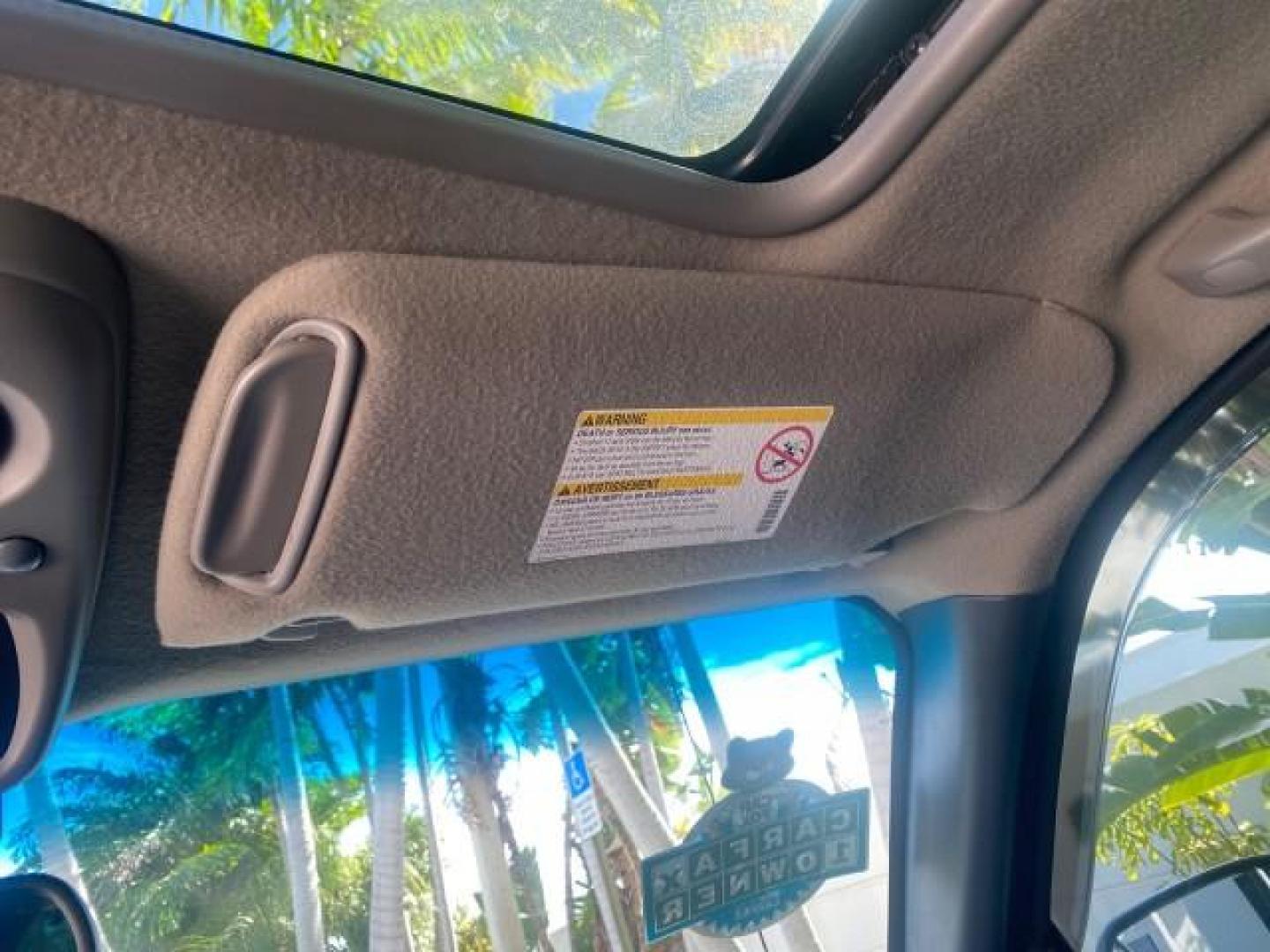 2001 Onyx Black /Graphite/Med Gray Chevrolet Suburban LT Z71 1 FL 4WD 44 SERVICES NO ACCIDENTS (3GNFK16T41G) with an 5.3L Vortec 1000 SFI V8 Engine engine, Automatic transmission, located at 4701 North Dixie Hwy, Pompano Beach, FL, 33064, (954) 422-2889, 26.240938, -80.123474 - OUR WEBPAGE FLORIDACARS1.COM HAS OVER 100 PHOTOS AND FREE CARFAX LINK 2001 CHEVROLET SUBURBAN 1500 Z71 4 WHEEL DRIVE LEATHER LOADED SUNROOF IMMACULATE VIN: 3GNFK16T41G205451 3 G N F K 1 6 T 4 1 G 2 0 5 4 5 1 4 DOOR WAGON/SPORT UTILITY 5.3L V8 F OHV GASOLINE 18 MPG REAR WHEEL DRIVE W/ 4X4 Features 4W - Photo#75