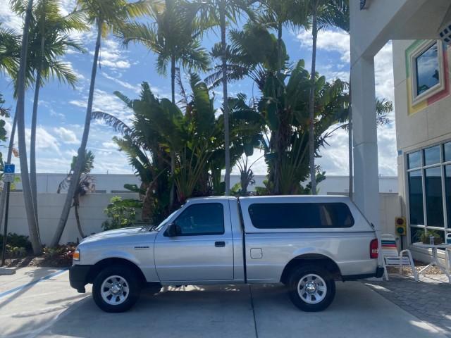 2008 Silver Metallic /Medium Dark Flint Ebony Ford Ranger XL LOW MILES 49,420 (1FTYR10D28P) with an 2.3L DOHC 16-Valve I4 Engine engine, Automatic transmission, located at 4701 North Dixie Hwy, Pompano Beach, FL, 33064, (954) 422-2889, 26.240938, -80.123474 - OUR WEBPAGE FLORIDACARS1.COM HAS OVER 100 PHOTOS AND FREE CARFAX LINK 2008 FORD RANGER XL AUTO AC 4 CYLN CAMPER TOP LOW MILES VIN: 1FTYR10D28PA70636 1 F T Y R 1 0 D 2 8 P A 7 0 6 3 6 PICKUP 2.3L 4 F GASOLINE 26 MPG REAR WHEEL DRIVE Features ABS Brakes Air Conditioning AM/FM Stereo Automatic Transmis - Photo#4