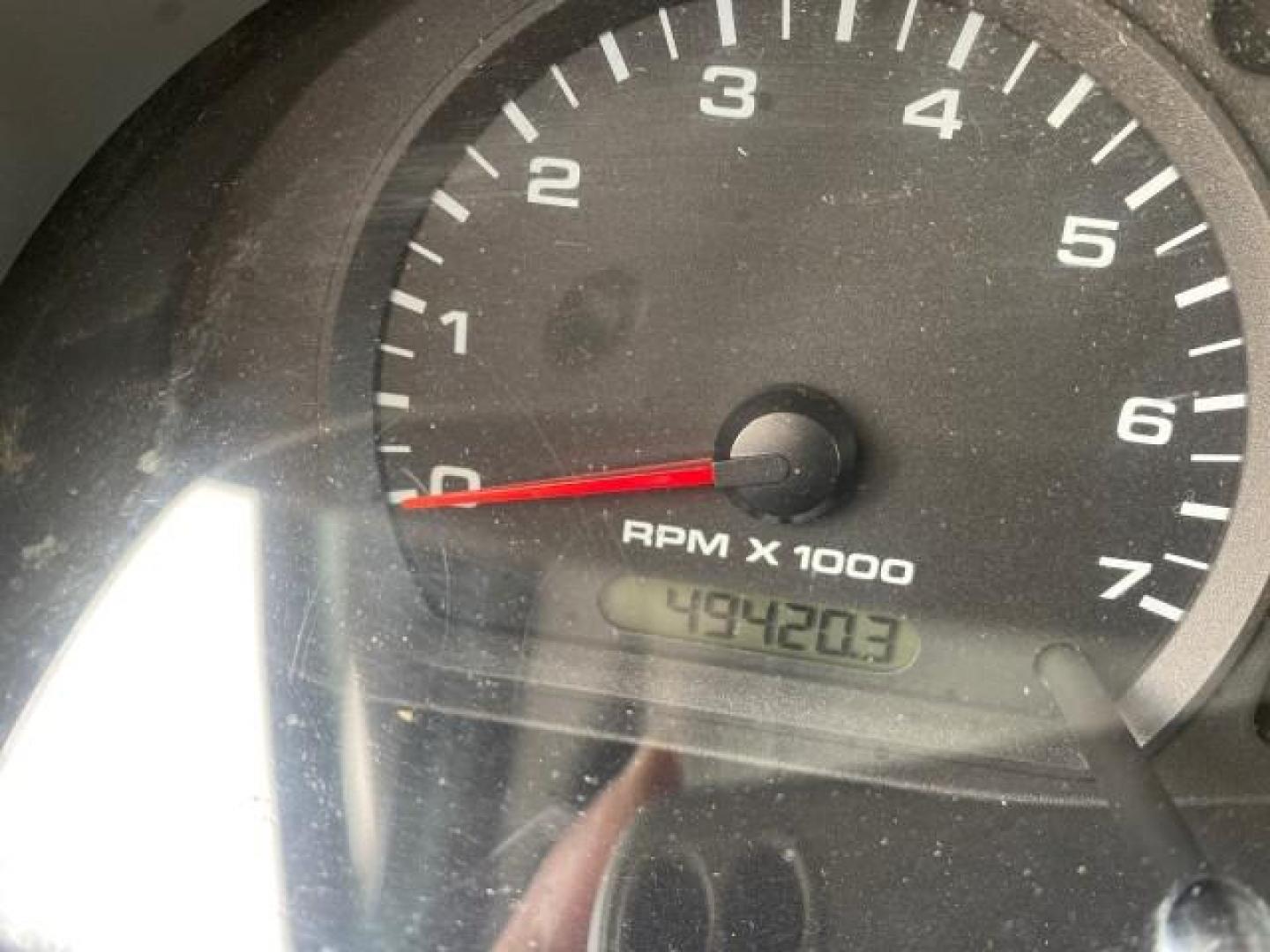 2008 Silver Metallic /Medium Dark Flint Ebony Ford Ranger XL LOW MILES 49,420 (1FTYR10D28P) with an 2.3L DOHC 16-Valve I4 Engine engine, Automatic transmission, located at 4701 North Dixie Hwy, Pompano Beach, FL, 33064, (954) 422-2889, 26.240938, -80.123474 - OUR WEBPAGE FLORIDACARS1.COM HAS OVER 100 PHOTOS AND FREE CARFAX LINK 2008 FORD RANGER XL AUTO AC 4 CYLN CAMPER TOP LOW MILES VIN: 1FTYR10D28PA70636 1 F T Y R 1 0 D 2 8 P A 7 0 6 3 6 PICKUP 2.3L 4 F GASOLINE 26 MPG REAR WHEEL DRIVE Features ABS Brakes Air Conditioning AM/FM Stereo Automatic Transmis - Photo#18